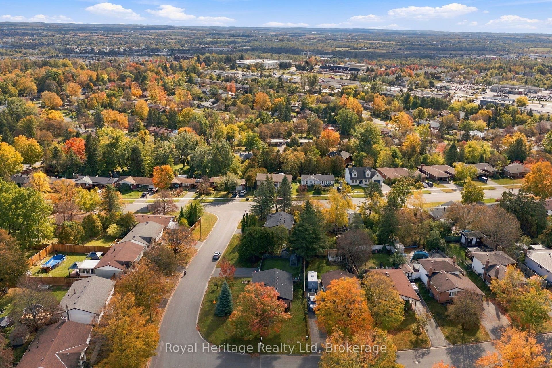 1533 Redwood Drive, Peterborough, Peterborough ON K9K 1B5