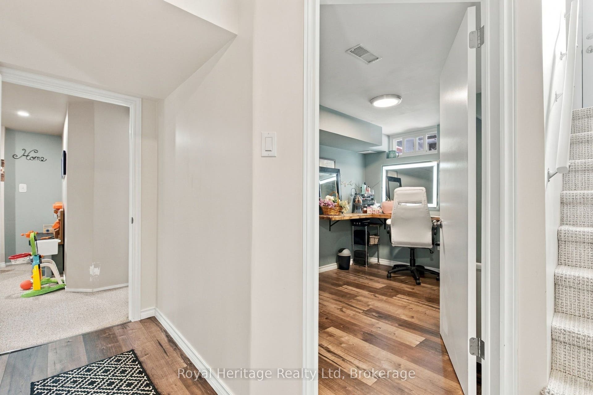 1533 Redwood Drive, Peterborough, Peterborough ON K9K 1B5