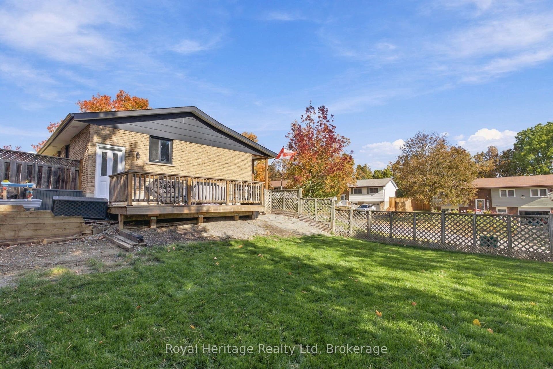 1533 Redwood Drive, Peterborough, Peterborough ON K9K 1B5