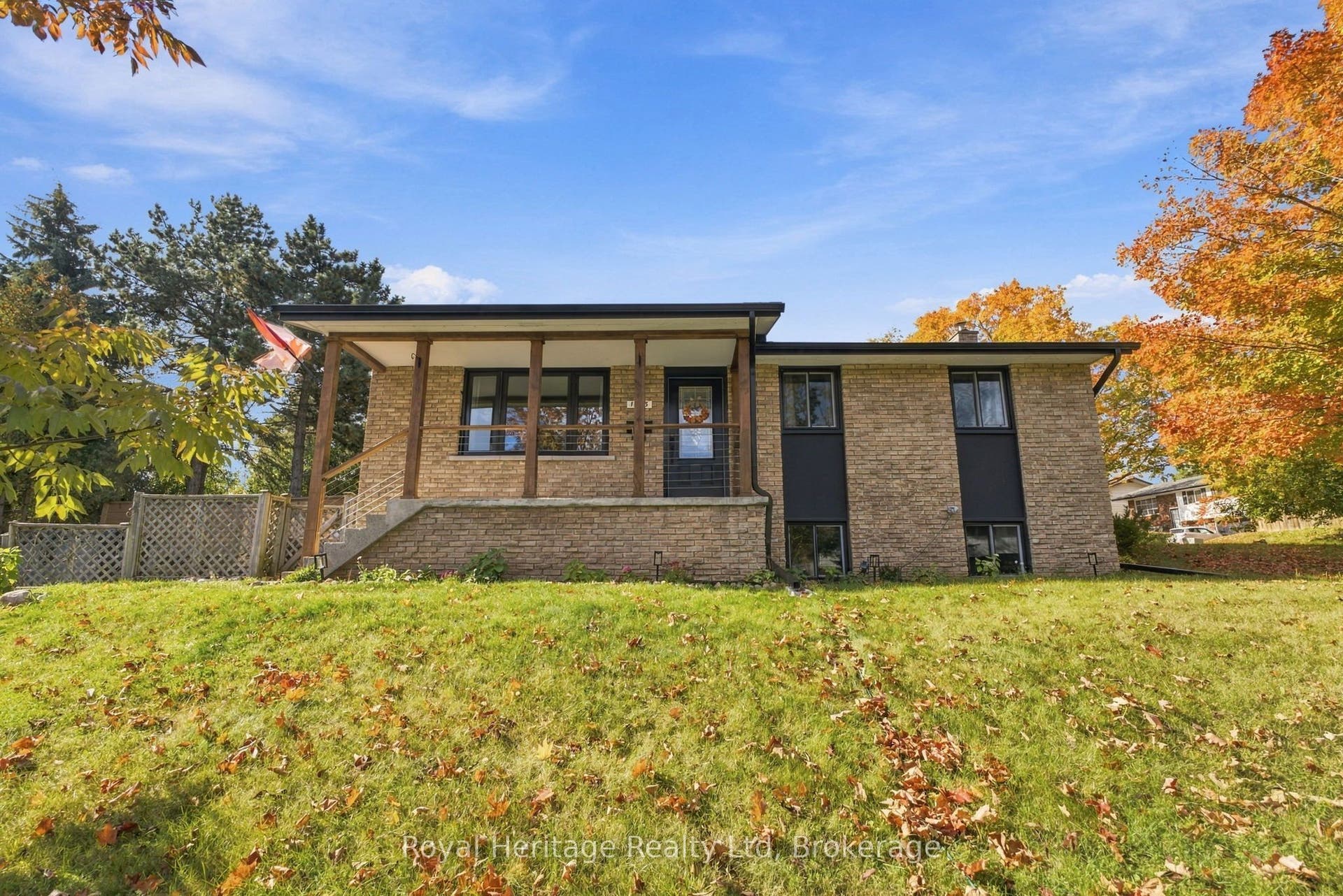 1533 Redwood Drive, Peterborough, Peterborough ON K9K 1B5