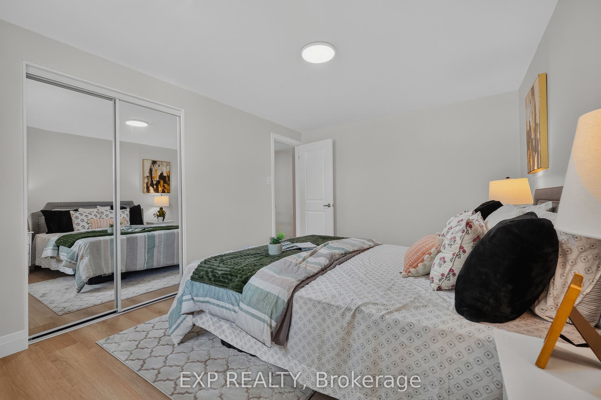 103 Dalegrove Drive, Kitchener, Waterloo ON N2M 2G6