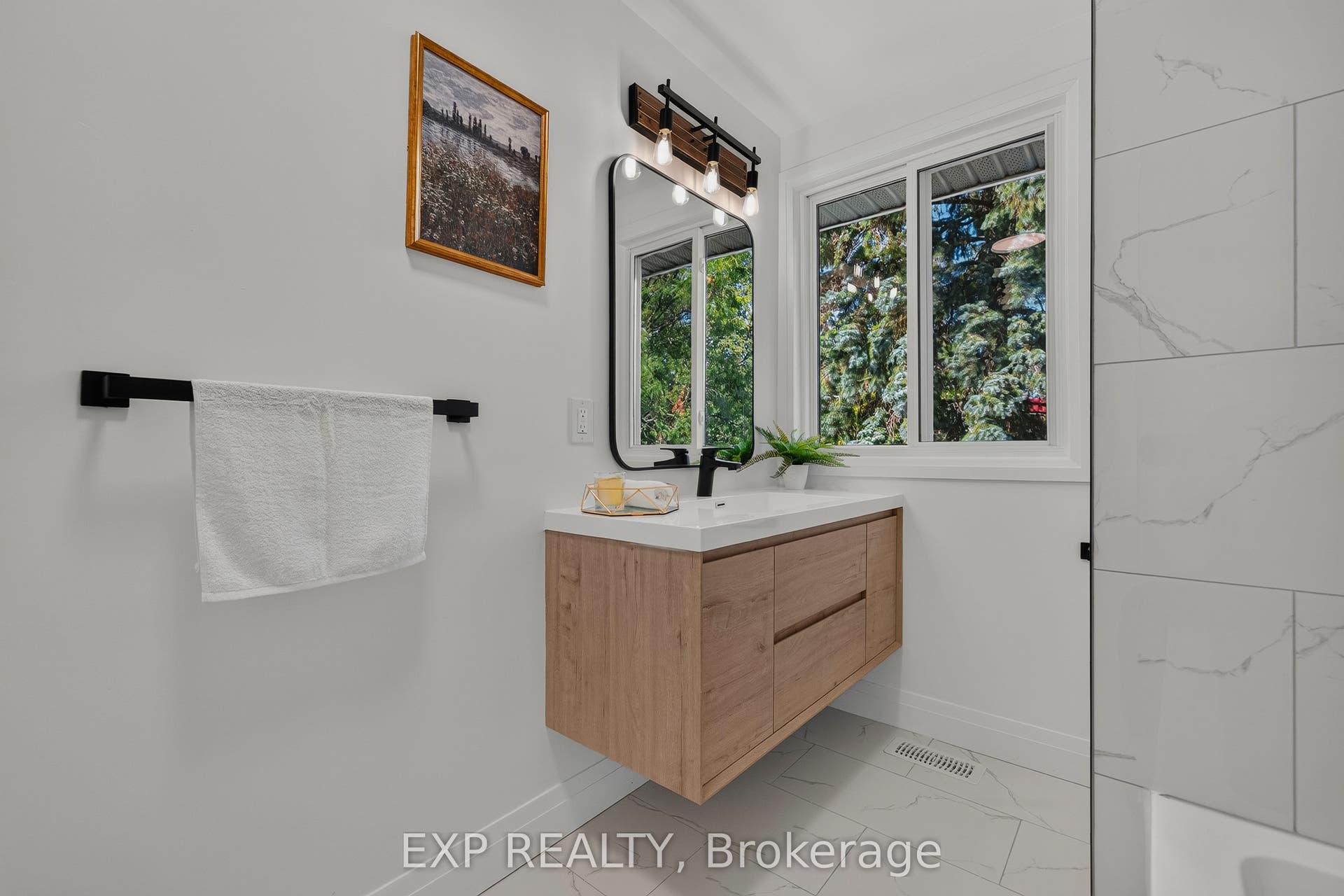 103 Dalegrove Drive, Kitchener, Waterloo ON N2M 2G6