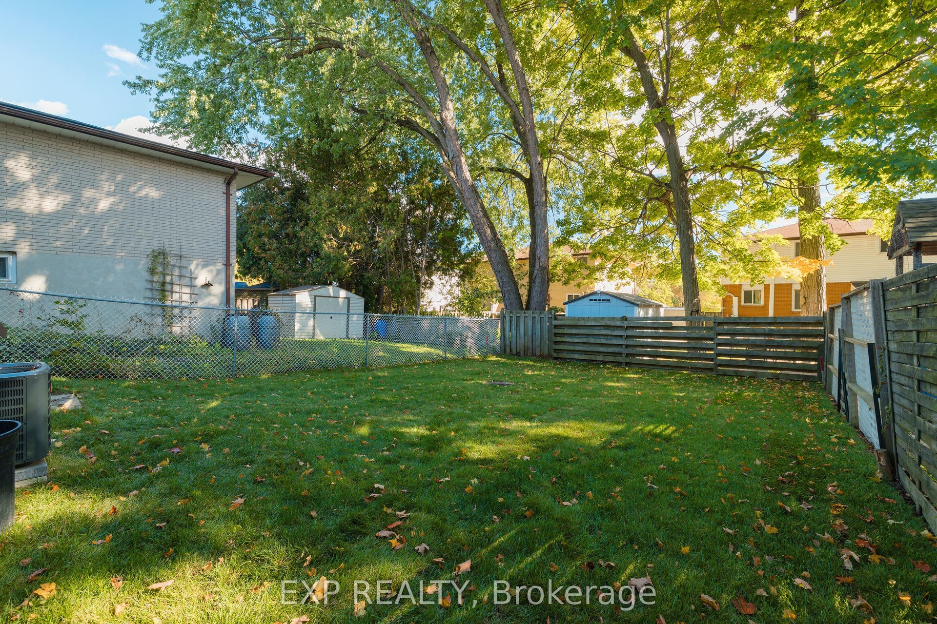 103 Dalegrove Drive, Kitchener, Waterloo ON N2M 2G6