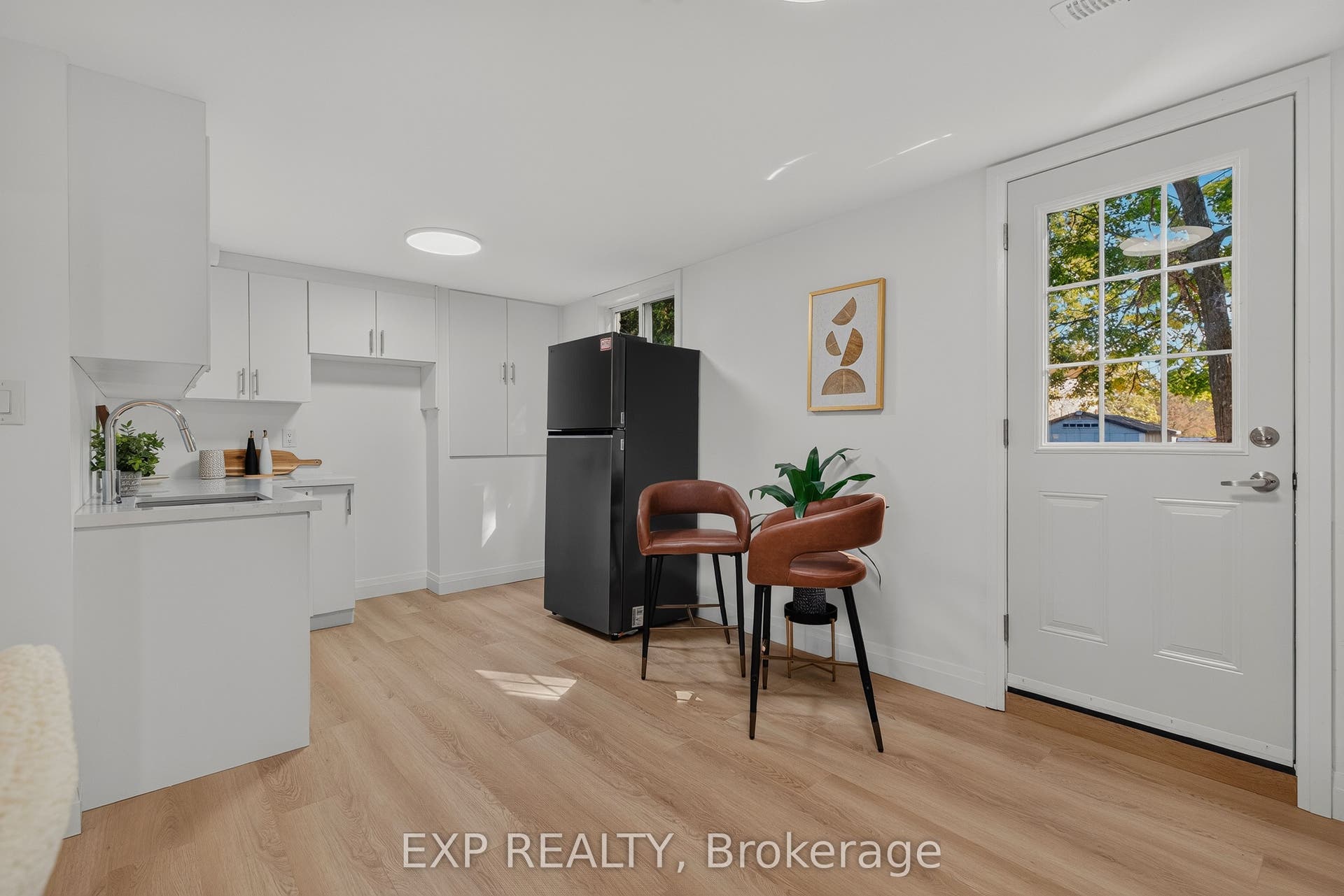 103 Dalegrove Drive, Kitchener, Waterloo ON N2M 2G6