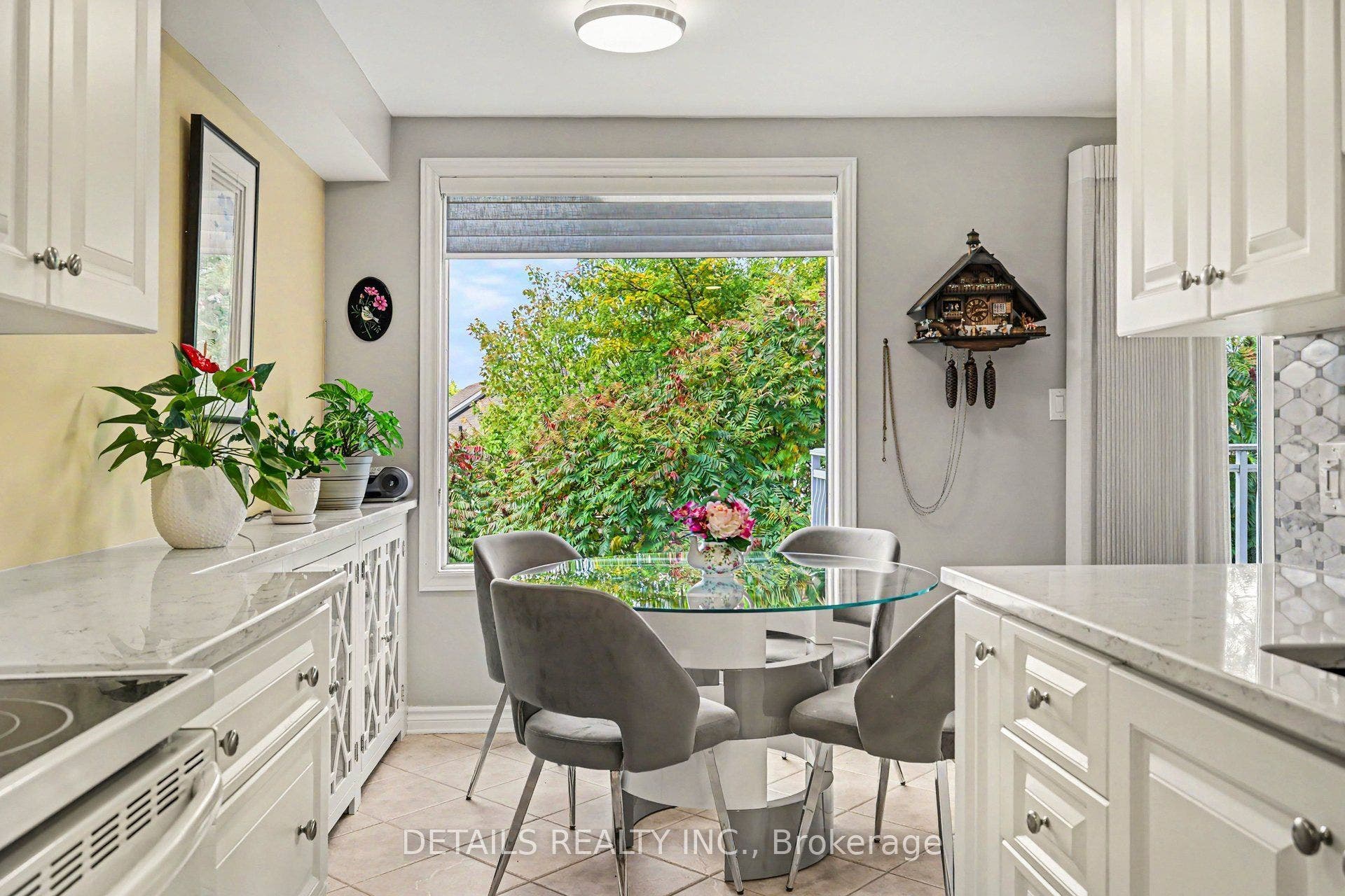 61 Robson Court, #1D, Kanata, Ottawa ON K2K 2W1