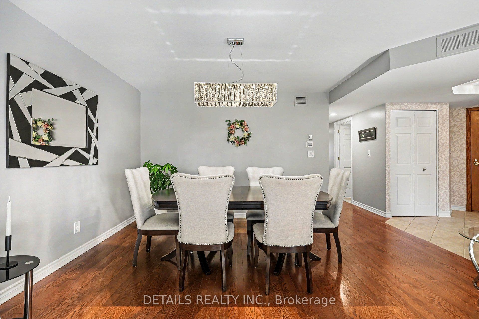 61 Robson Court, #1D, Kanata, Ottawa ON K2K 2W1