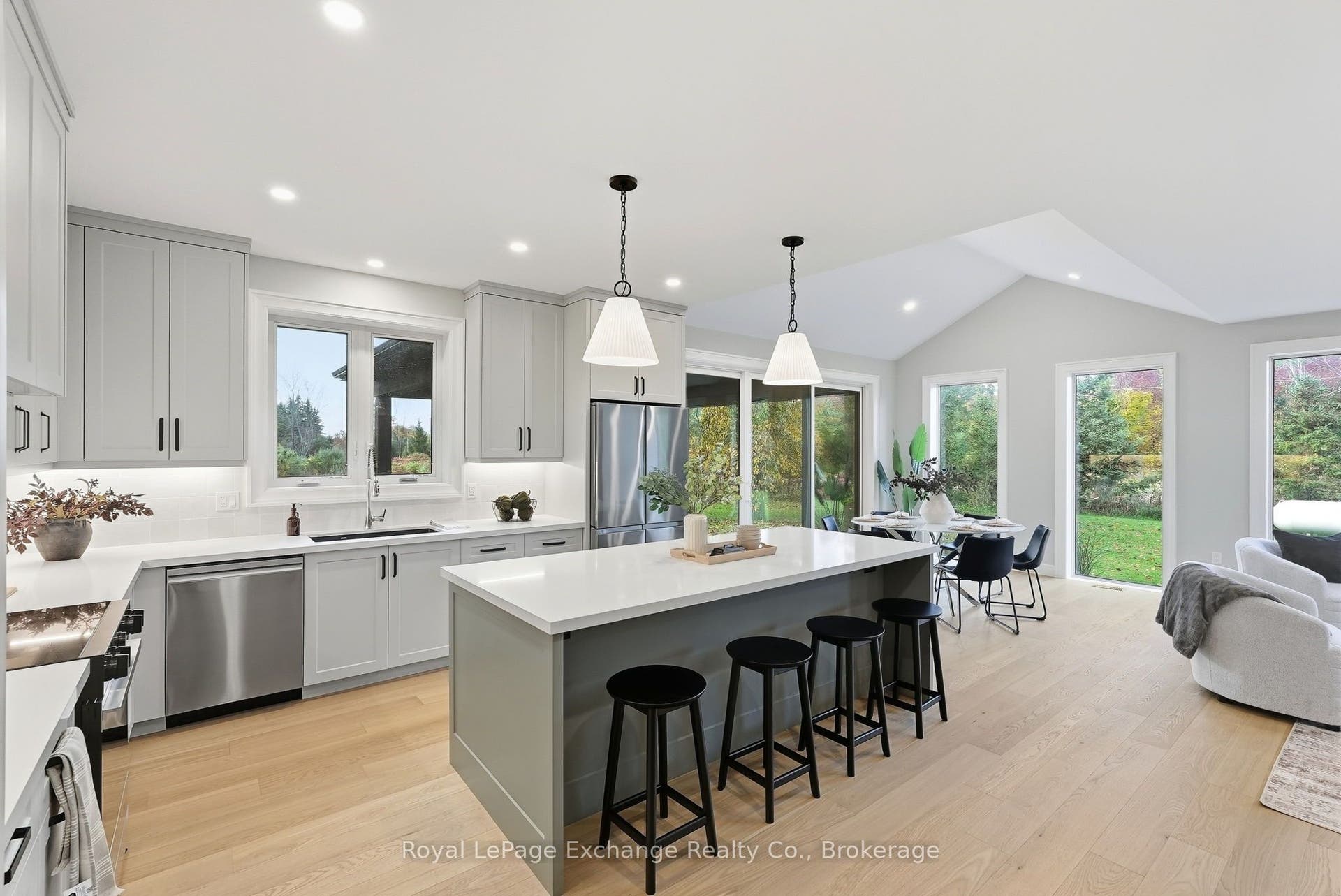 104 Butternut Court, Grey Highlands, Grey County ON N0C 1H0