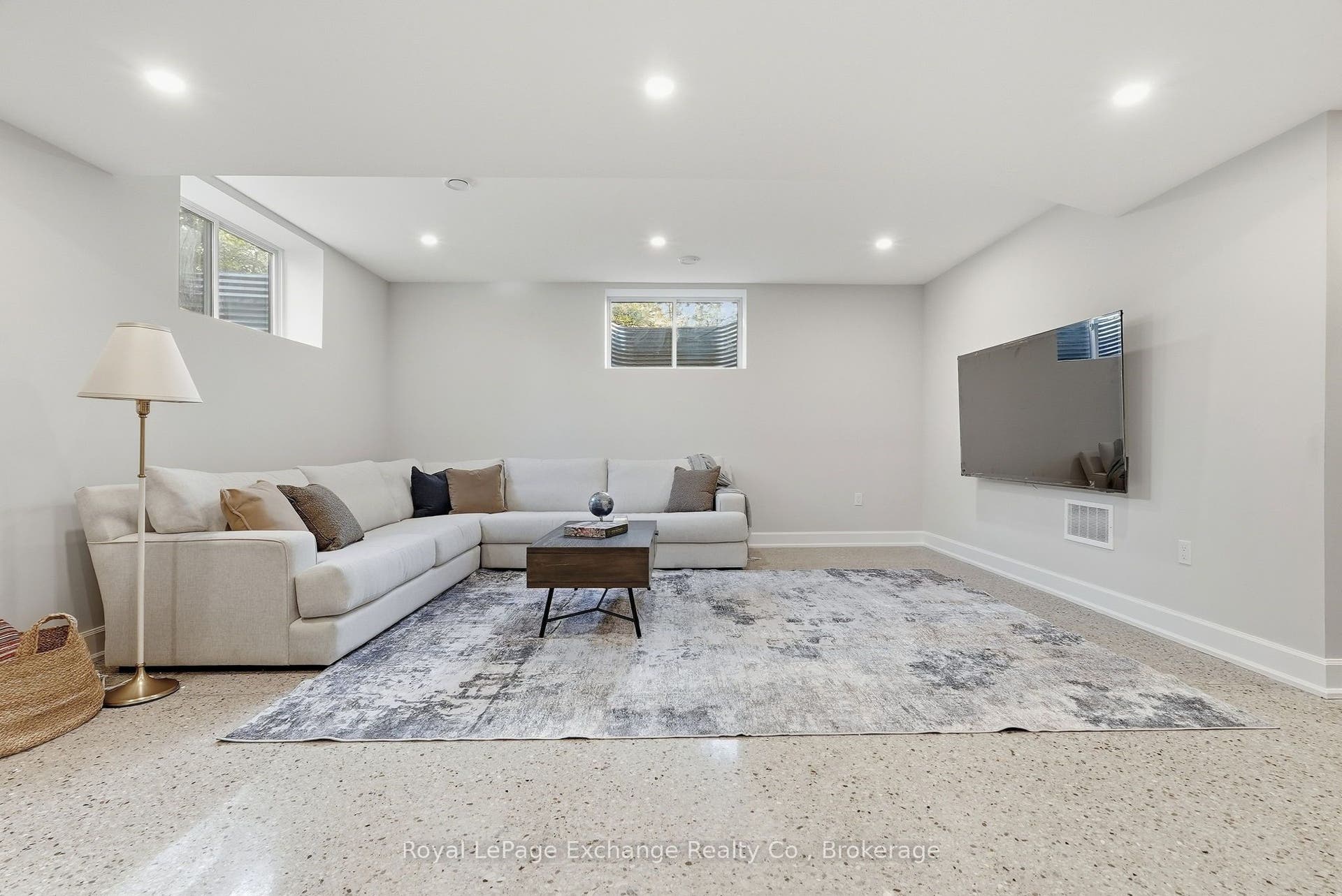 104 Butternut Court, Grey Highlands, Grey County ON N0C 1H0