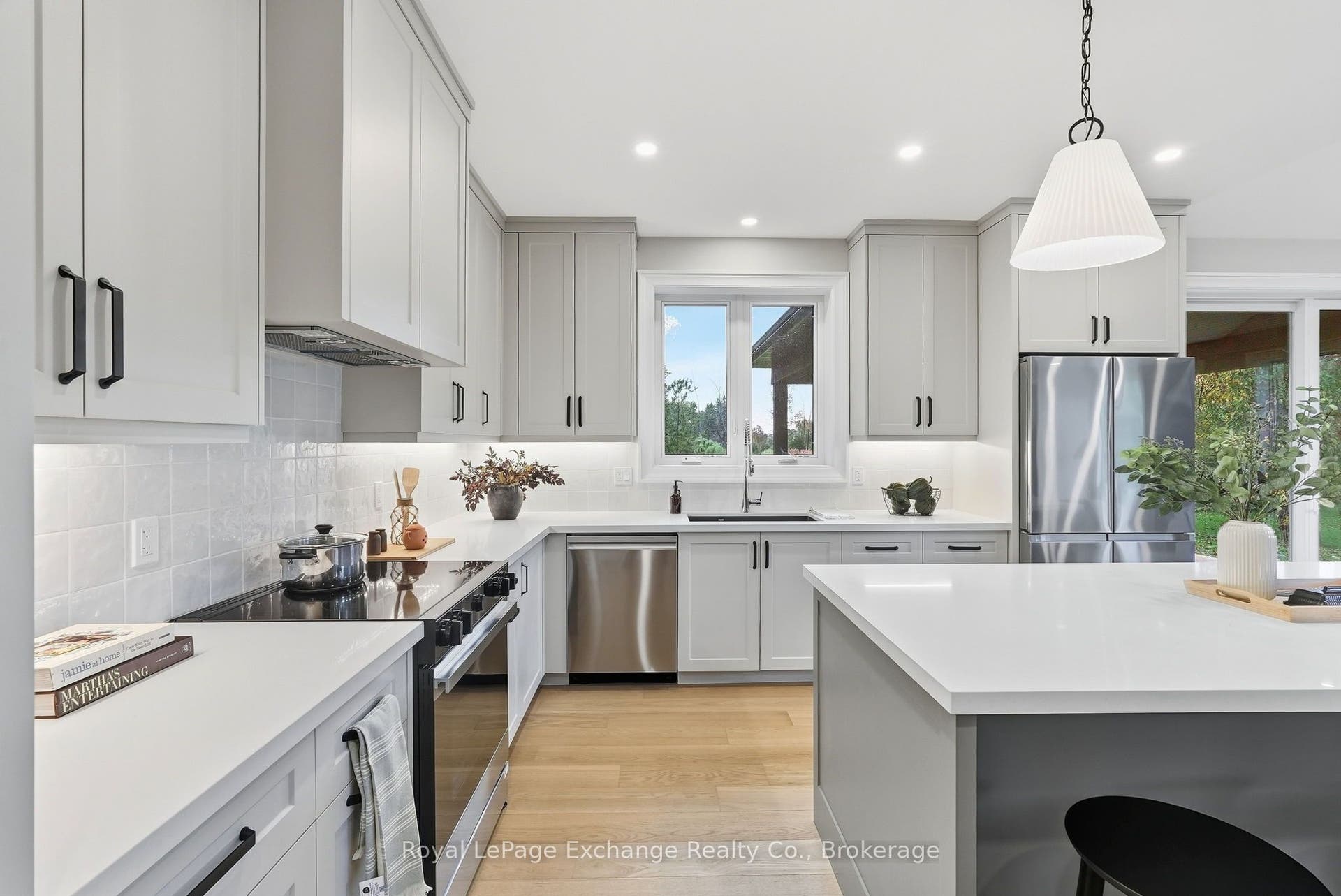 104 Butternut Court, Grey Highlands, Grey County ON N0C 1H0