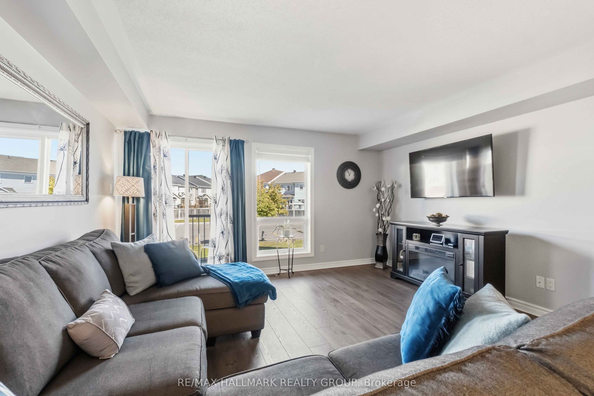 562 Lakeridge Drive, #8, Orleans - Cumberland And Area, Ottawa ON K4A 0H4 562 Lakeridge Drive, #8, Orleans - Cumberland And Area, Ottawa ON K4A 0H4