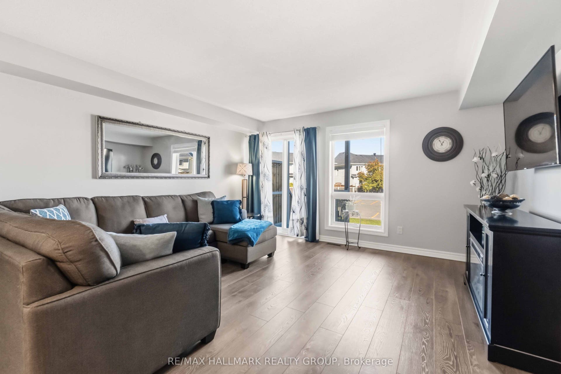562 Lakeridge Drive, #8, Orleans - Cumberland And Area, Ottawa ON K4A 0H4 562 Lakeridge Drive, #8, Orleans - Cumberland And Area, Ottawa ON K4A 0H4