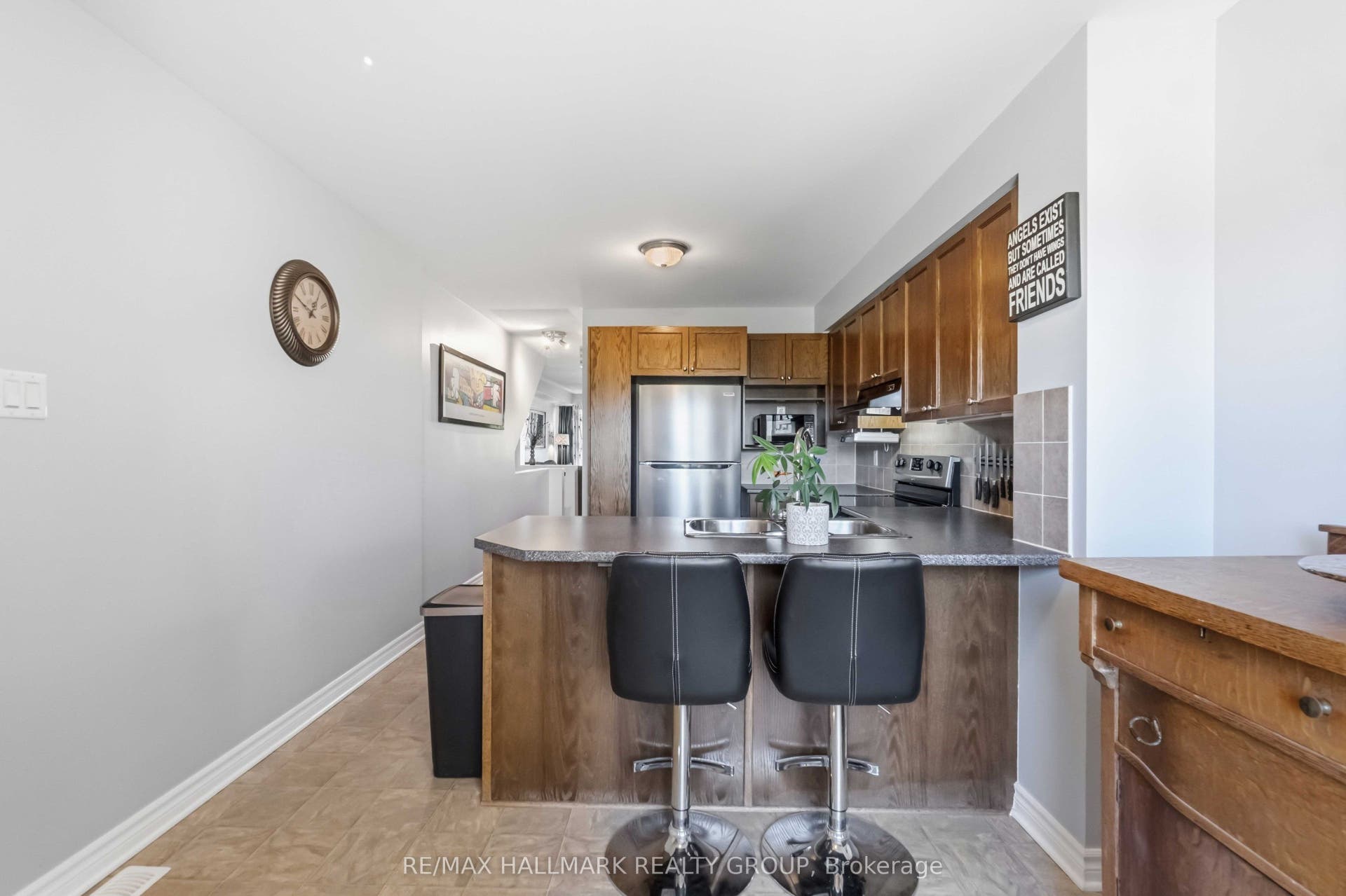 562 Lakeridge Drive, #8, Orleans - Cumberland And Area, Ottawa ON K4A 0H4 562 Lakeridge Drive, #8, Orleans - Cumberland And Area, Ottawa ON K4A 0H4