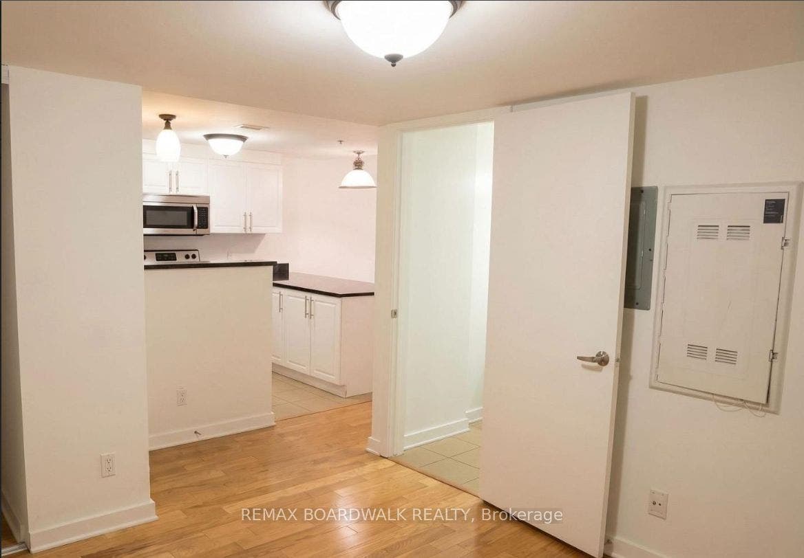 458D King Edward Avenue, #209, Lower Town - Sandy Hill, Ottawa ON K1N 0B3 458D King Edward Avenue, #209, Lower Town - Sandy Hill, Ottawa ON K1N 0B3