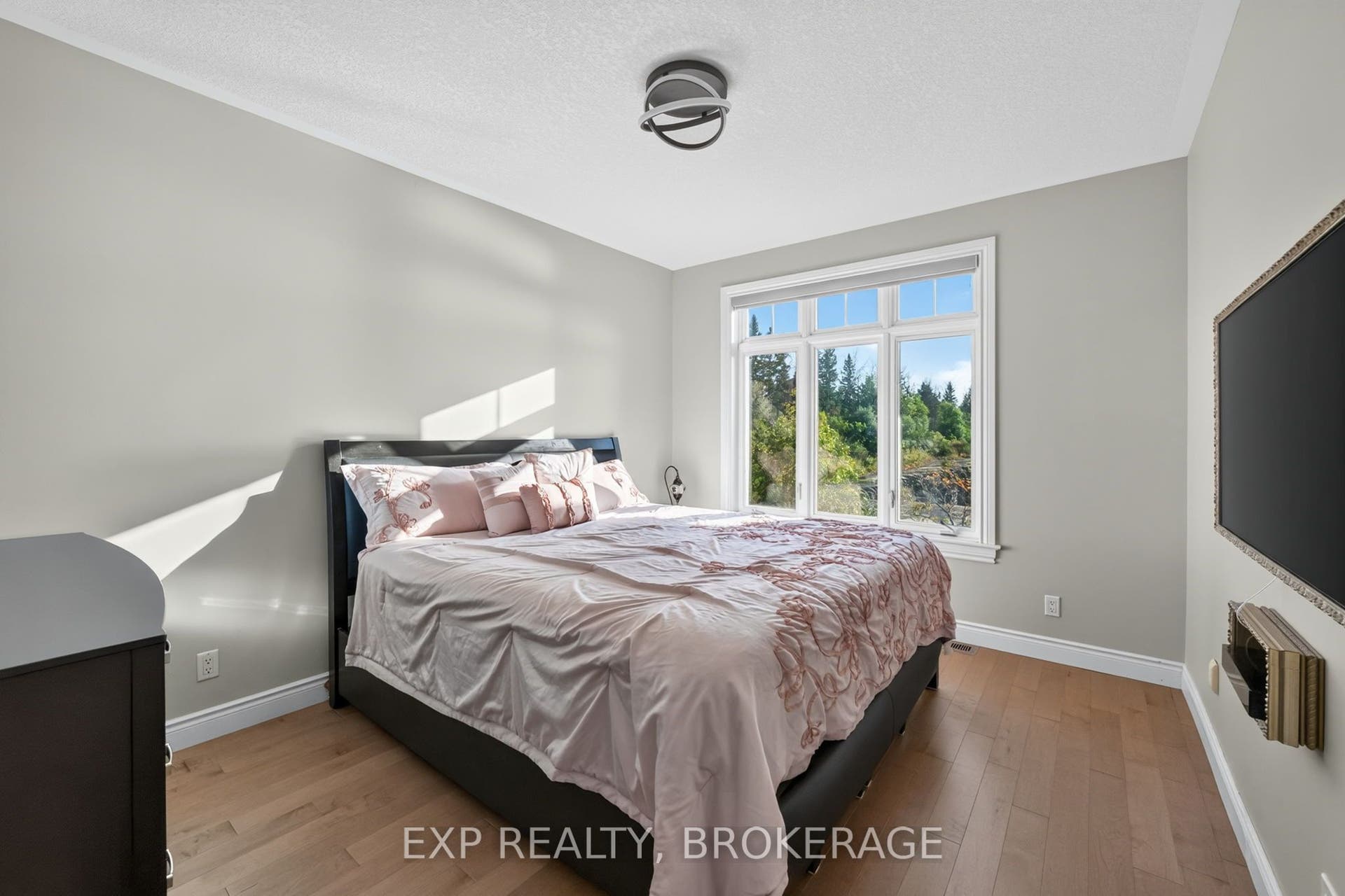 5005 Fox Run Place, Kingston, Frontenac ON K7P 0E4 5005 Fox Run Place, Kingston, Frontenac ON K7P 0E4