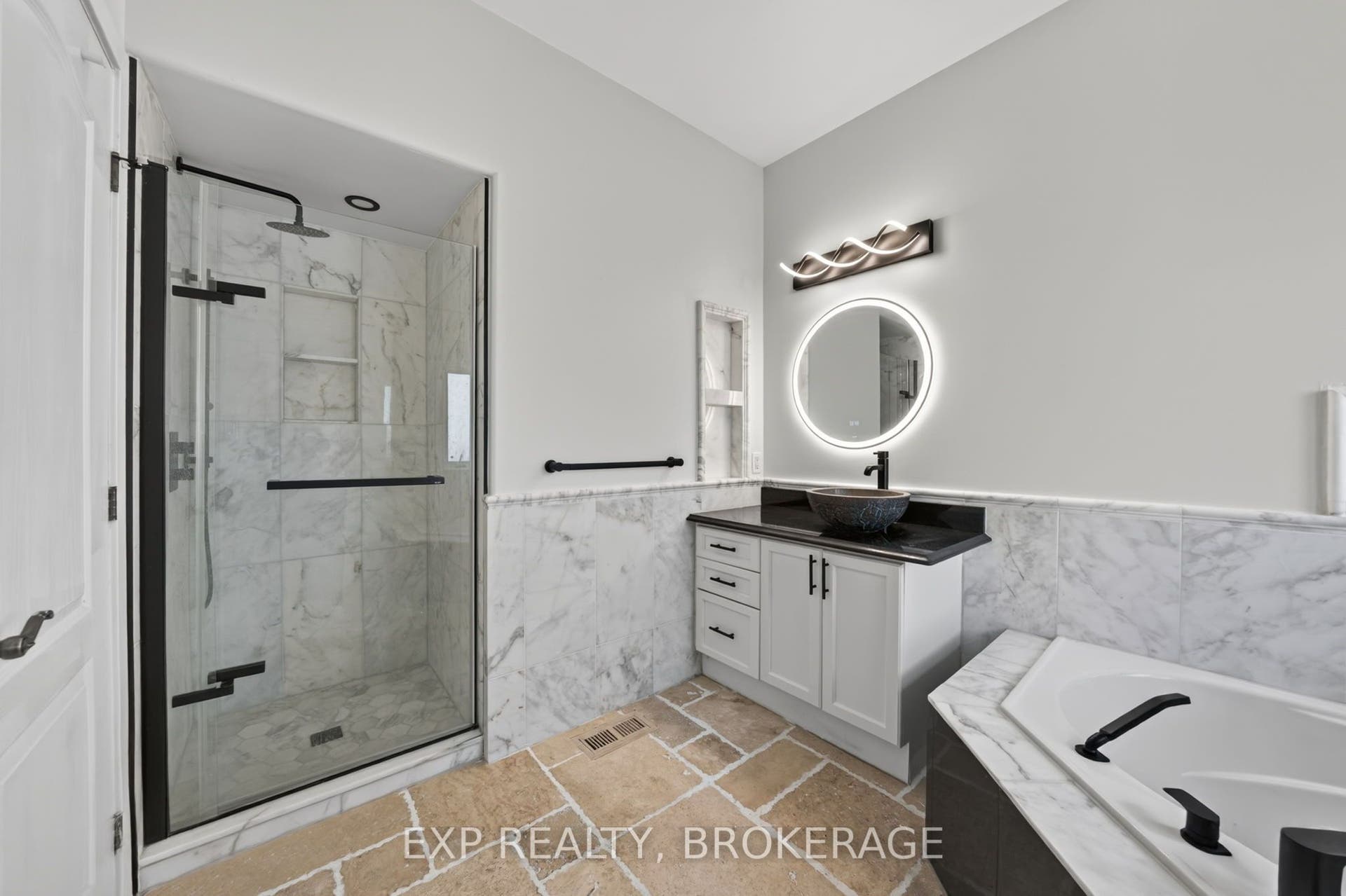 5005 Fox Run Place, Kingston, Frontenac ON K7P 0E4 5005 Fox Run Place, Kingston, Frontenac ON K7P 0E4