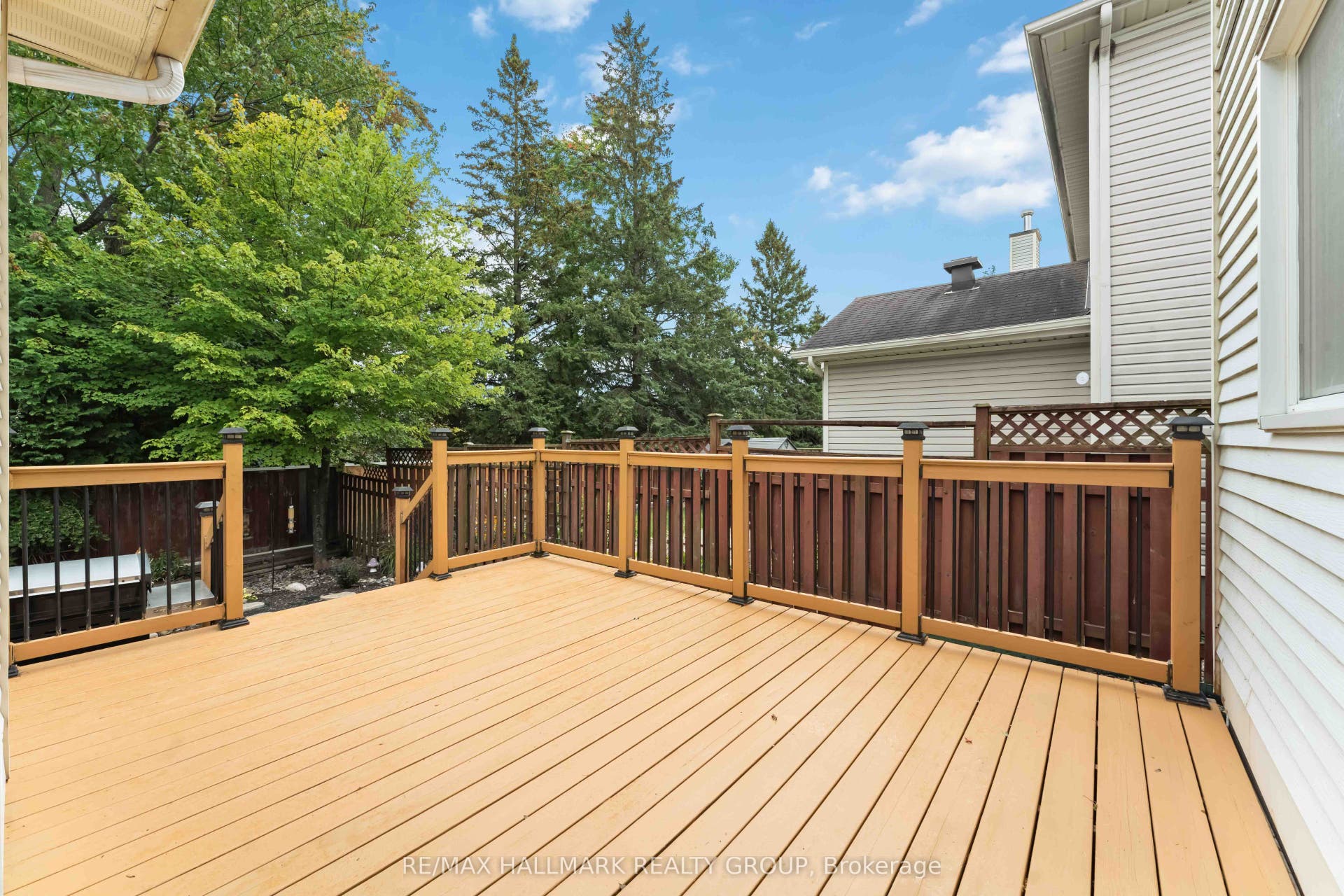 2053 ROLLING BROOK Drive, Orleans - Convent Glen And Area, Ottawa ON K1W 1C9