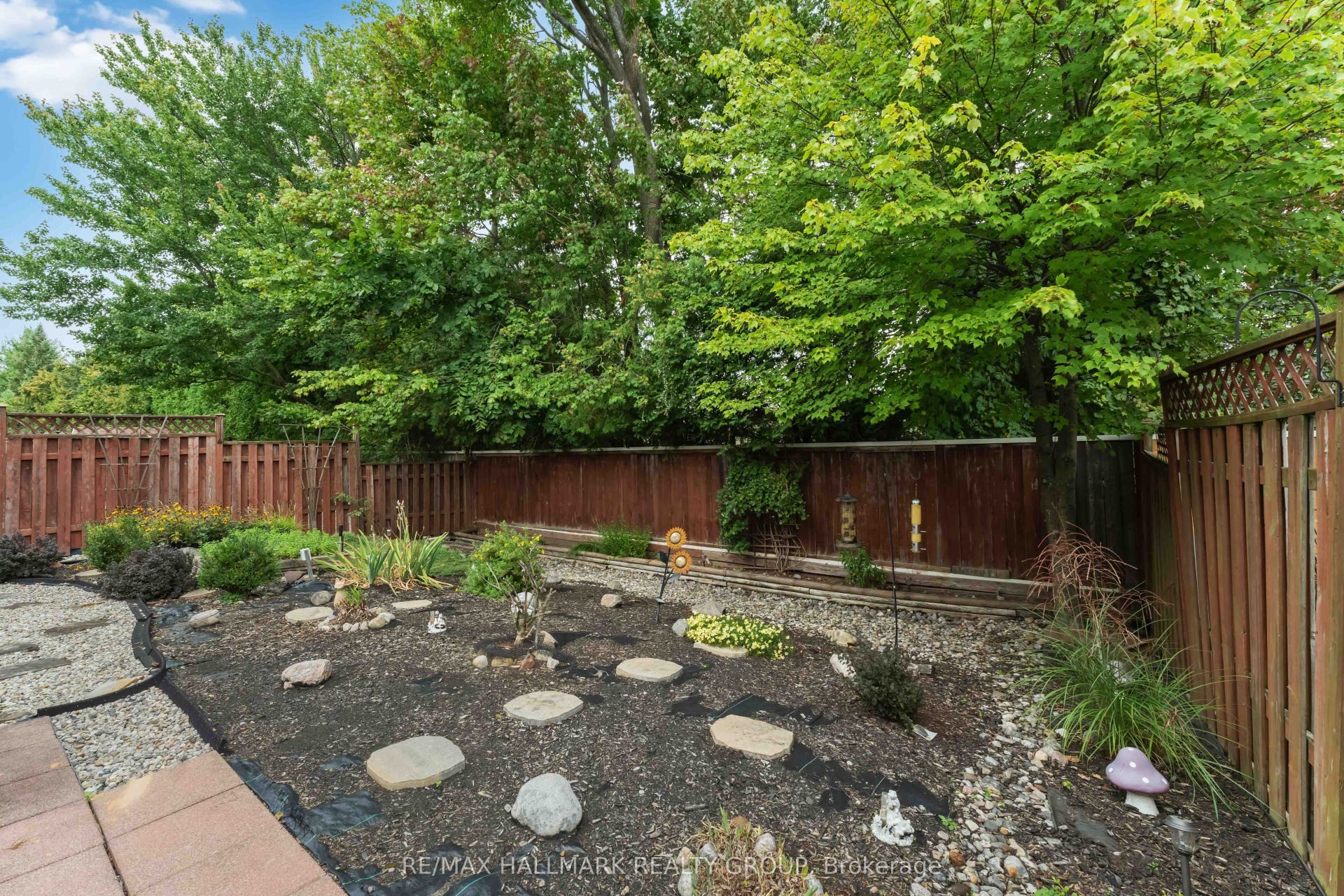 2053 ROLLING BROOK Drive, Orleans - Convent Glen And Area, Ottawa ON K1W 1C9