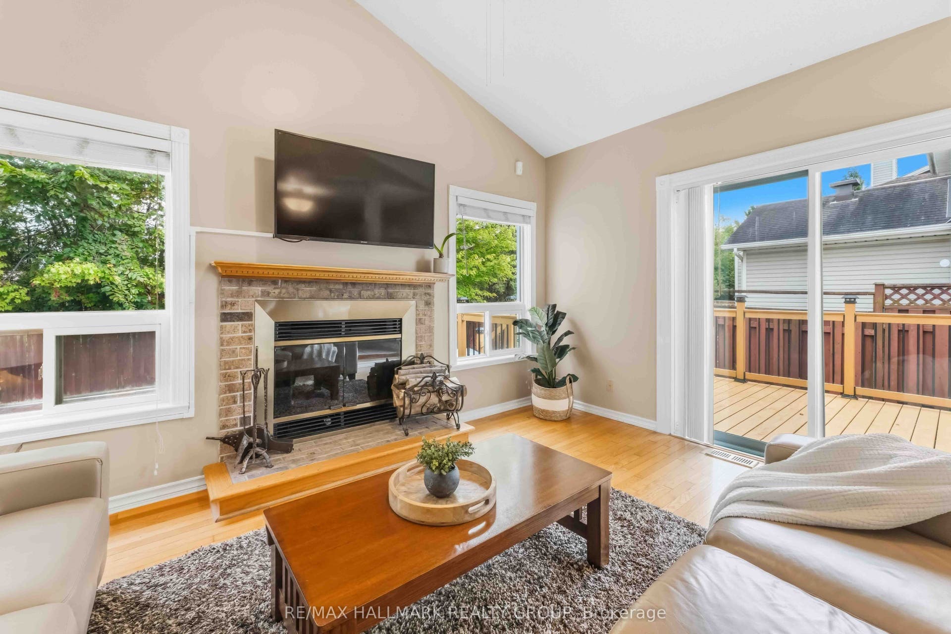 2053 ROLLING BROOK Drive, Orleans - Convent Glen And Area, Ottawa ON K1W 1C9
