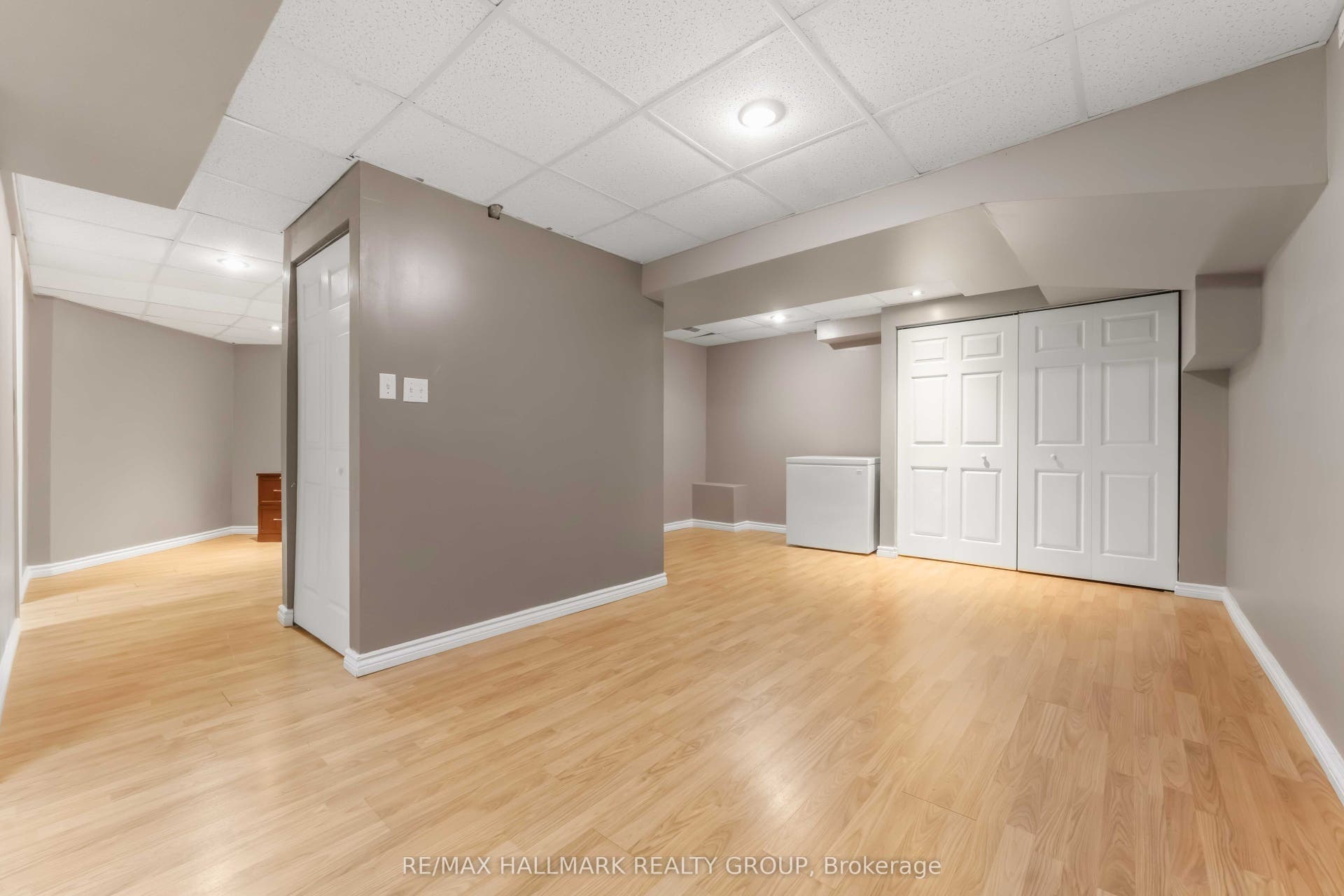 2053 ROLLING BROOK Drive, Orleans - Convent Glen And Area, Ottawa ON K1W 1C9