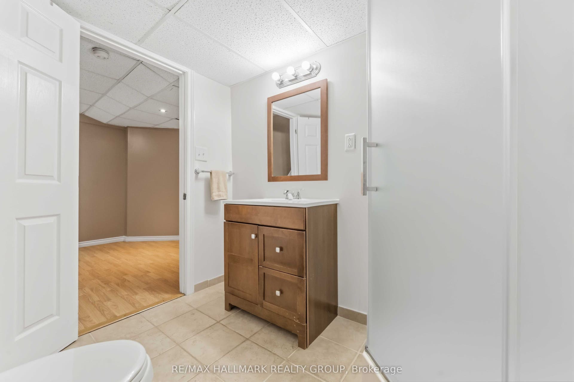 2053 ROLLING BROOK Drive, Orleans - Convent Glen And Area, Ottawa ON K1W 1C9