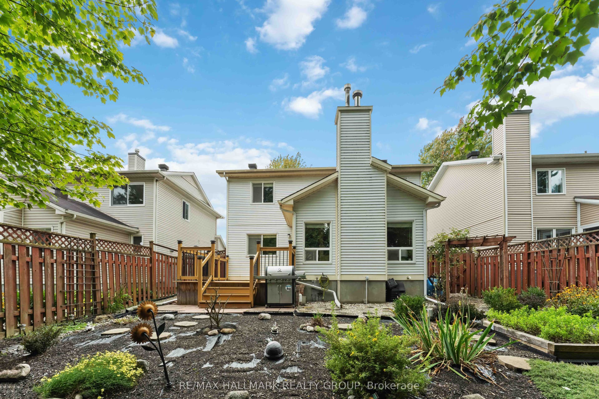 2053 ROLLING BROOK Drive, Orleans - Convent Glen And Area, Ottawa ON K1W 1C9