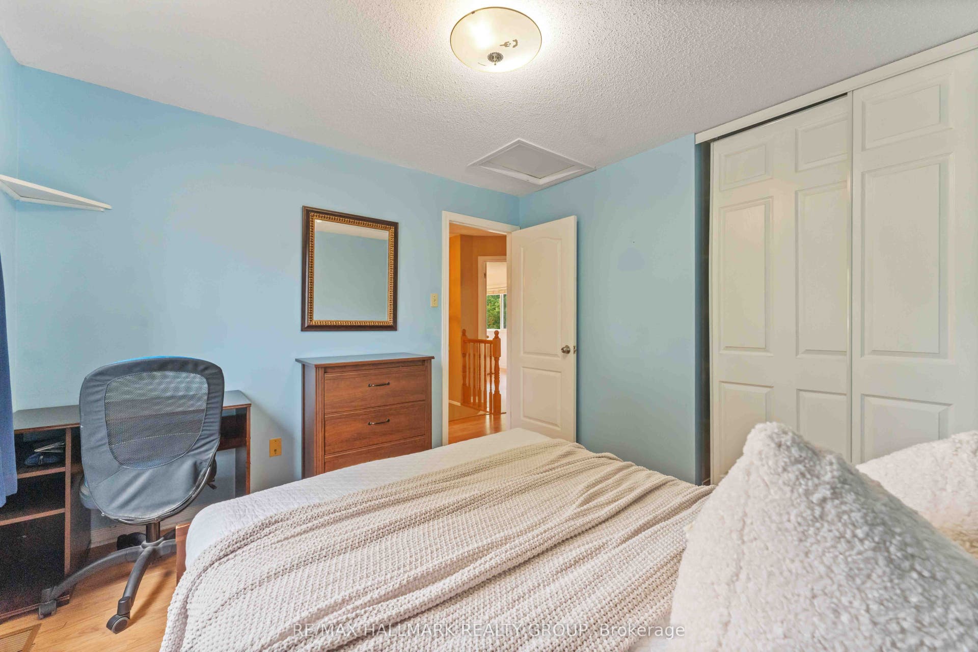 2053 ROLLING BROOK Drive, Orleans - Convent Glen And Area, Ottawa ON K1W 1C9