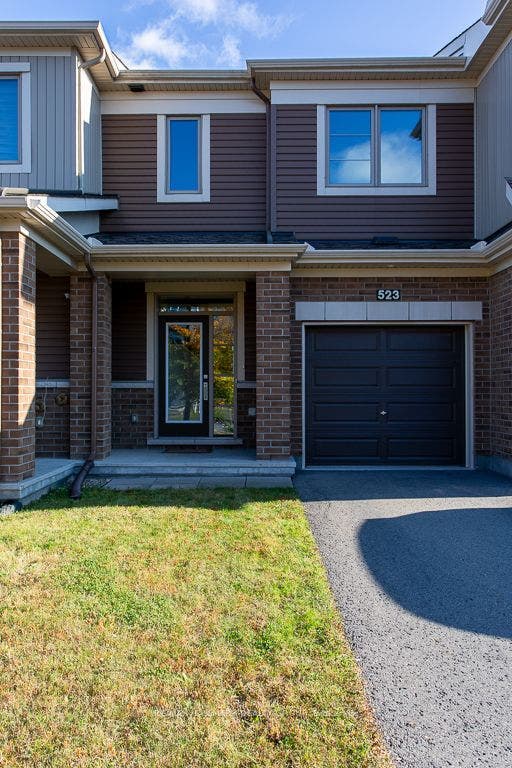 523 Thimbleberry Row, Orleans - Cumberland And Area, Ottawa ON K4A 1C2