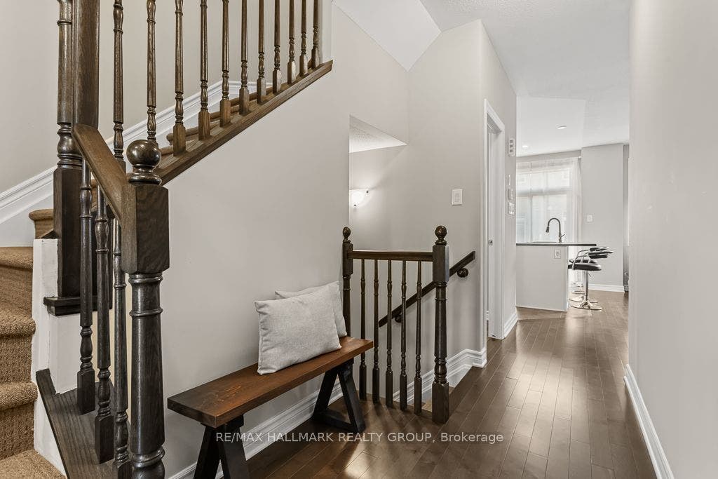 523 Thimbleberry Row, Orleans - Cumberland And Area, Ottawa ON K4A 1C2