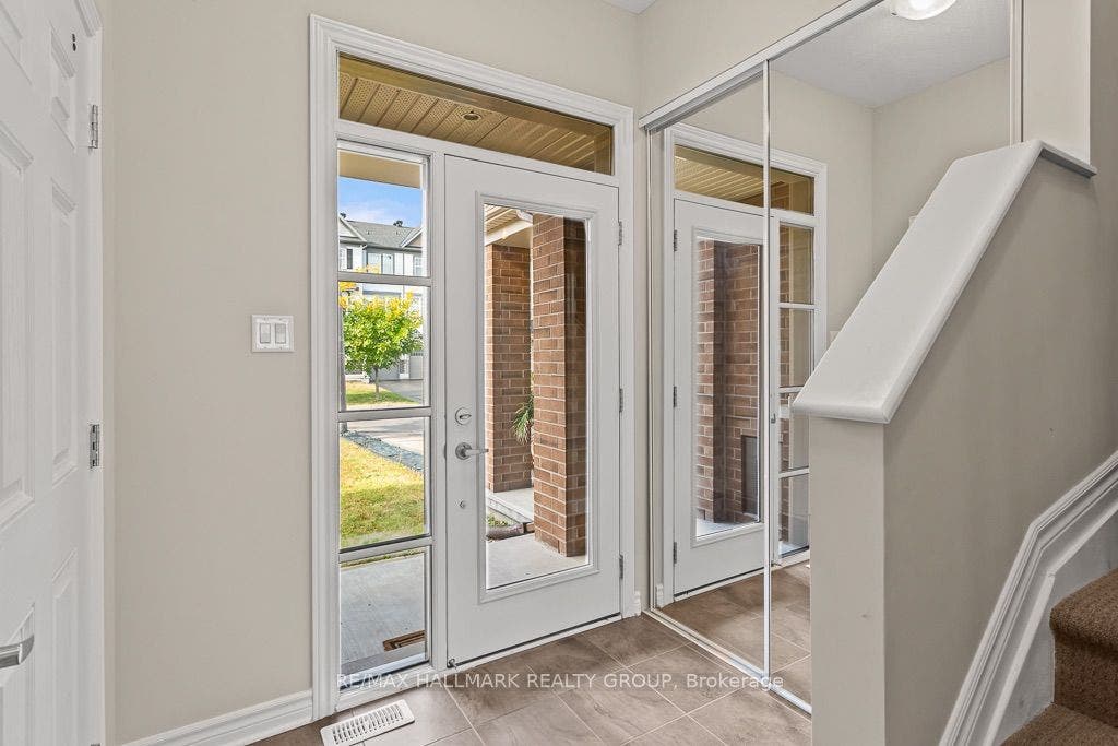 523 Thimbleberry Row, Orleans - Cumberland And Area, Ottawa ON K4A 1C2