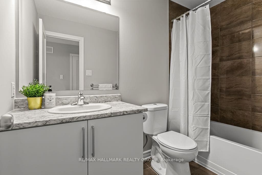 523 Thimbleberry Row, Orleans - Cumberland And Area, Ottawa ON K4A 1C2