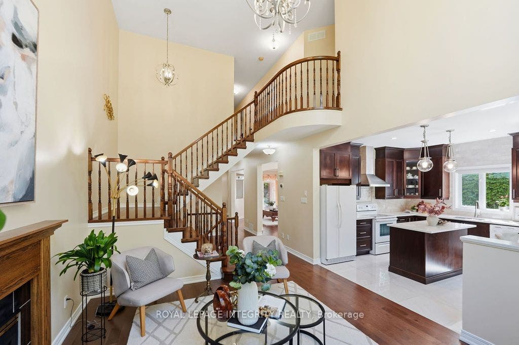 92 Maricona Way, Kanata, Ottawa ON K2T 1H3