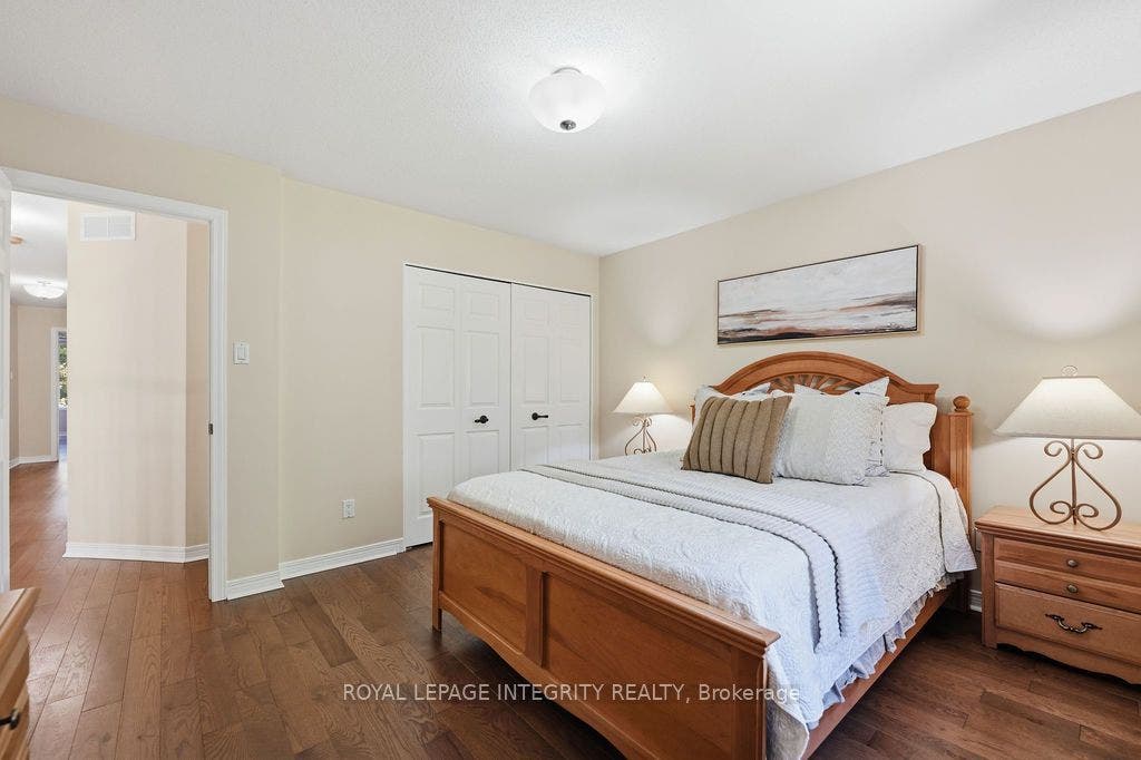 92 Maricona Way, Kanata, Ottawa ON K2T 1H3