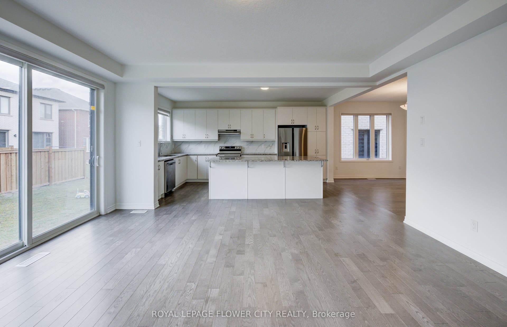 51 William Nador Street, Kitchener, Waterloo ON N2E 3X8 51 William Nador Street, Kitchener, Waterloo ON N2E 3X8