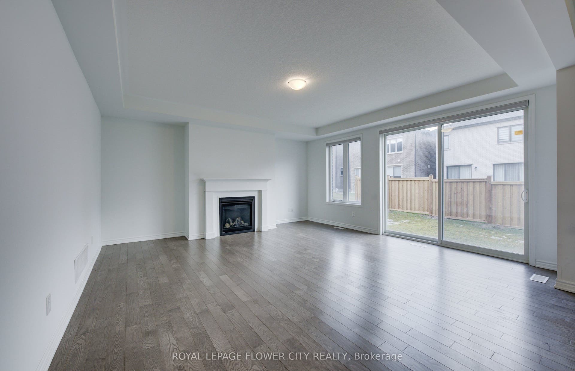 51 William Nador Street, Kitchener, Waterloo ON N2E 3X8 51 William Nador Street, Kitchener, Waterloo ON N2E 3X8