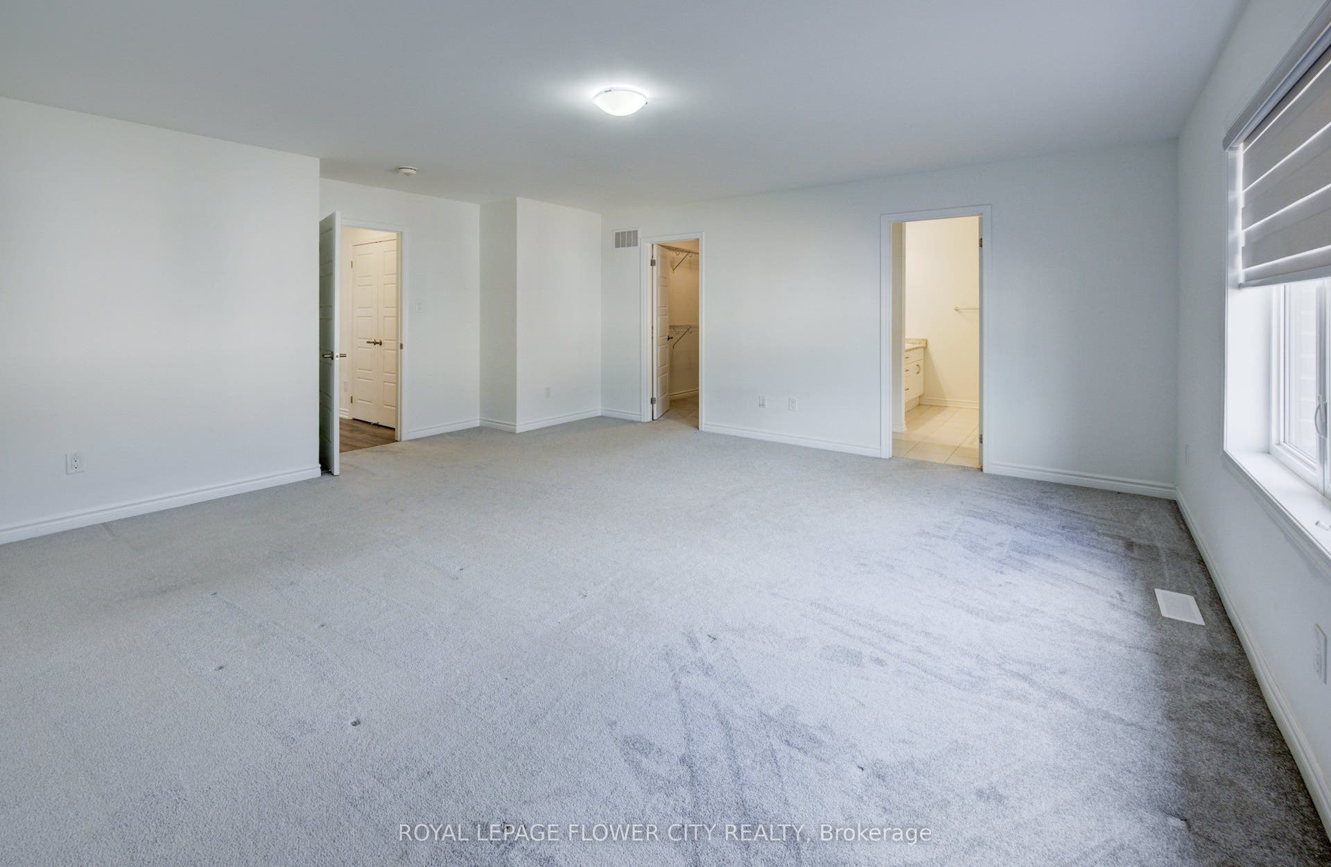 51 William Nador Street, Kitchener, Waterloo ON N2E 3X8 51 William Nador Street, Kitchener, Waterloo ON N2E 3X8