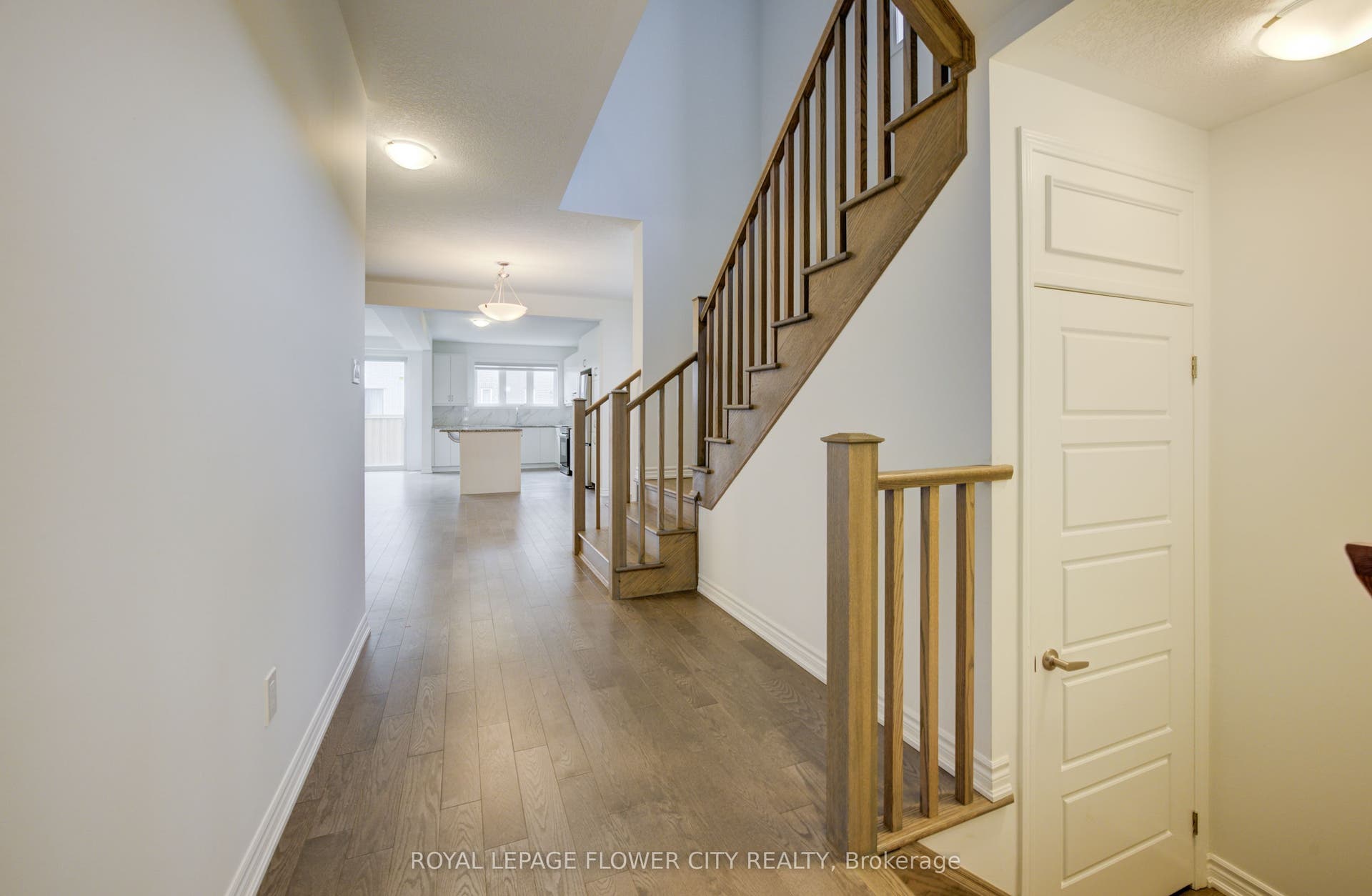 51 William Nador Street, Kitchener, Waterloo ON N2E 3X8 51 William Nador Street, Kitchener, Waterloo ON N2E 3X8