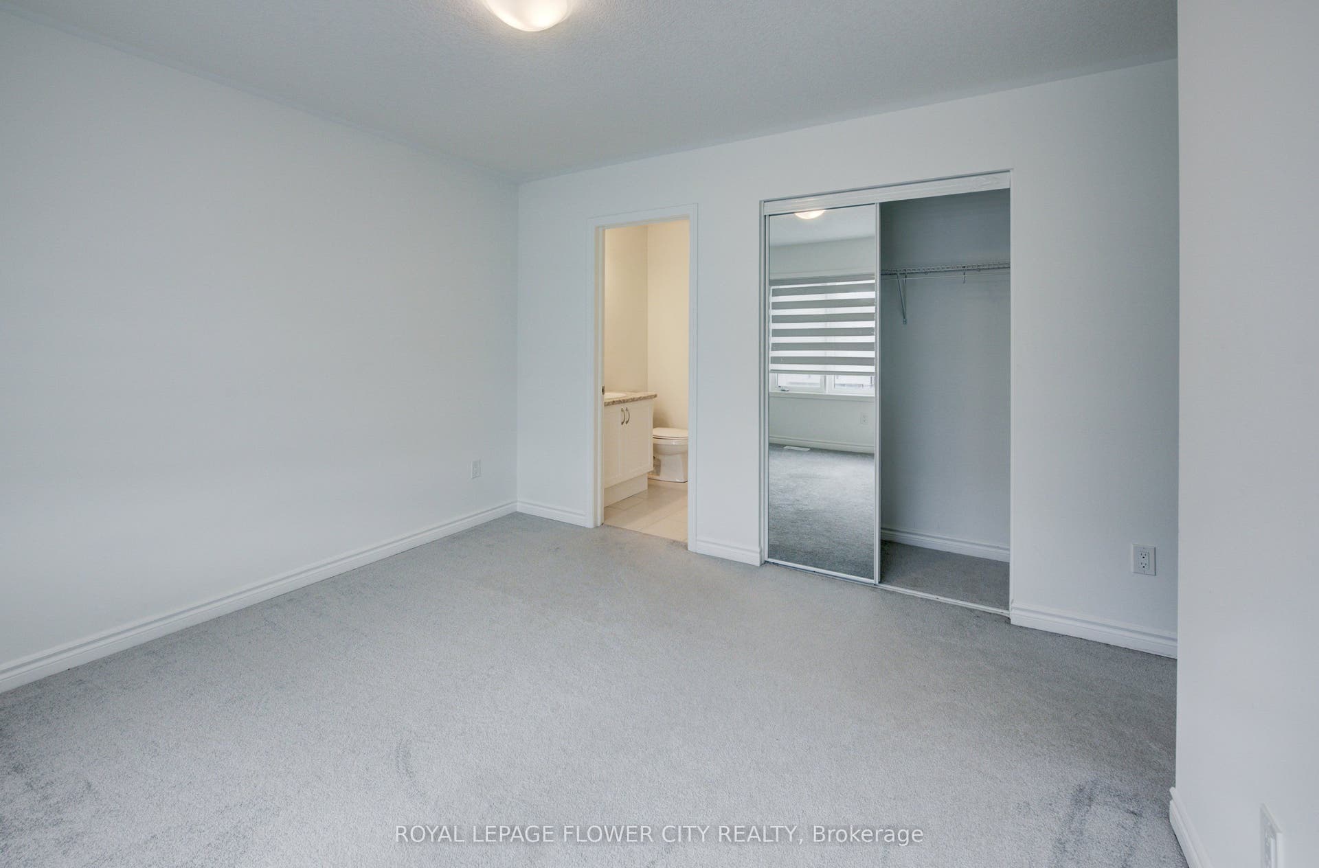 51 William Nador Street, Kitchener, Waterloo ON N2E 3X8 51 William Nador Street, Kitchener, Waterloo ON N2E 3X8