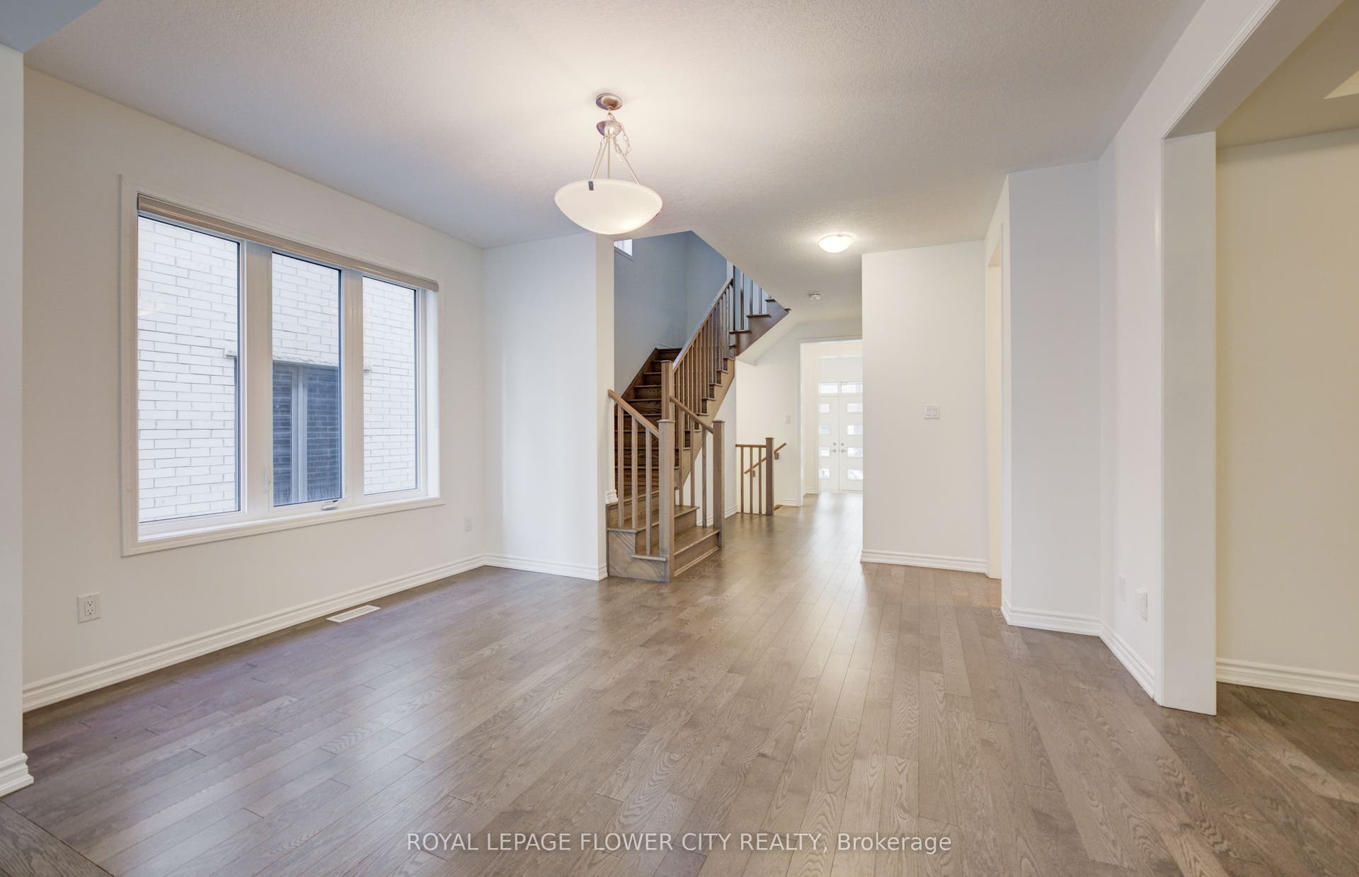51 William Nador Street, Kitchener, Waterloo ON N2E 3X8 51 William Nador Street, Kitchener, Waterloo ON N2E 3X8