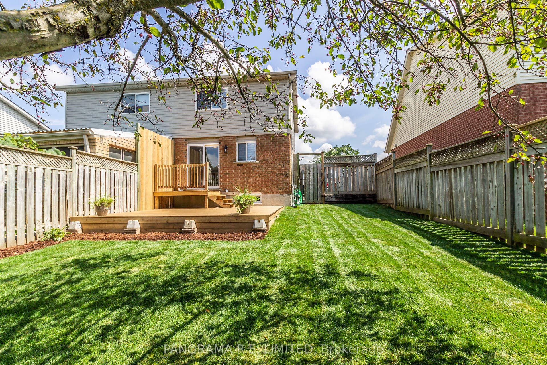 159 Northview Heights Drive, Cambridge, Cambridge, Waterloo ON N1R 7M1