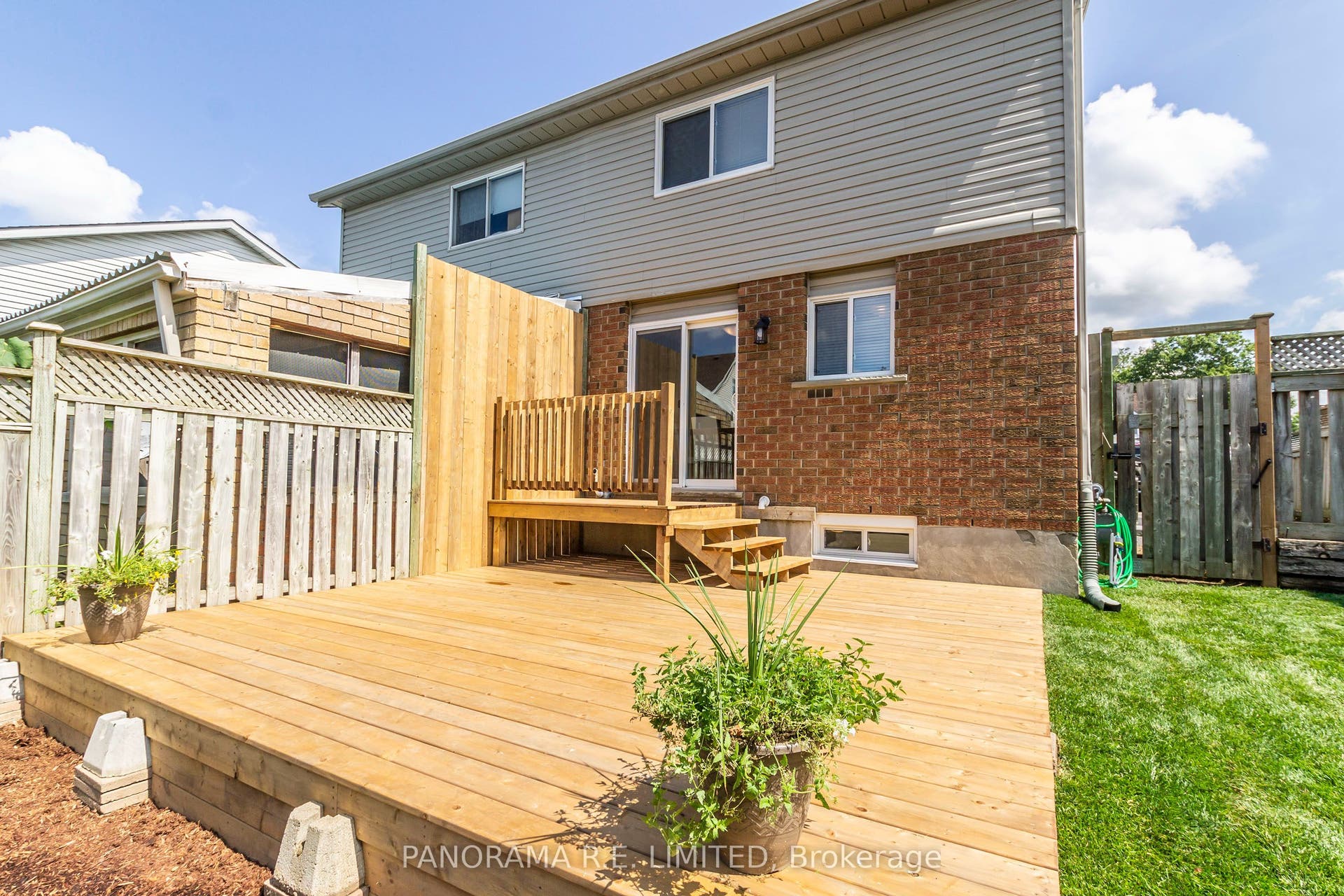 159 Northview Heights Drive, Cambridge, Cambridge, Waterloo ON N1R 7M1