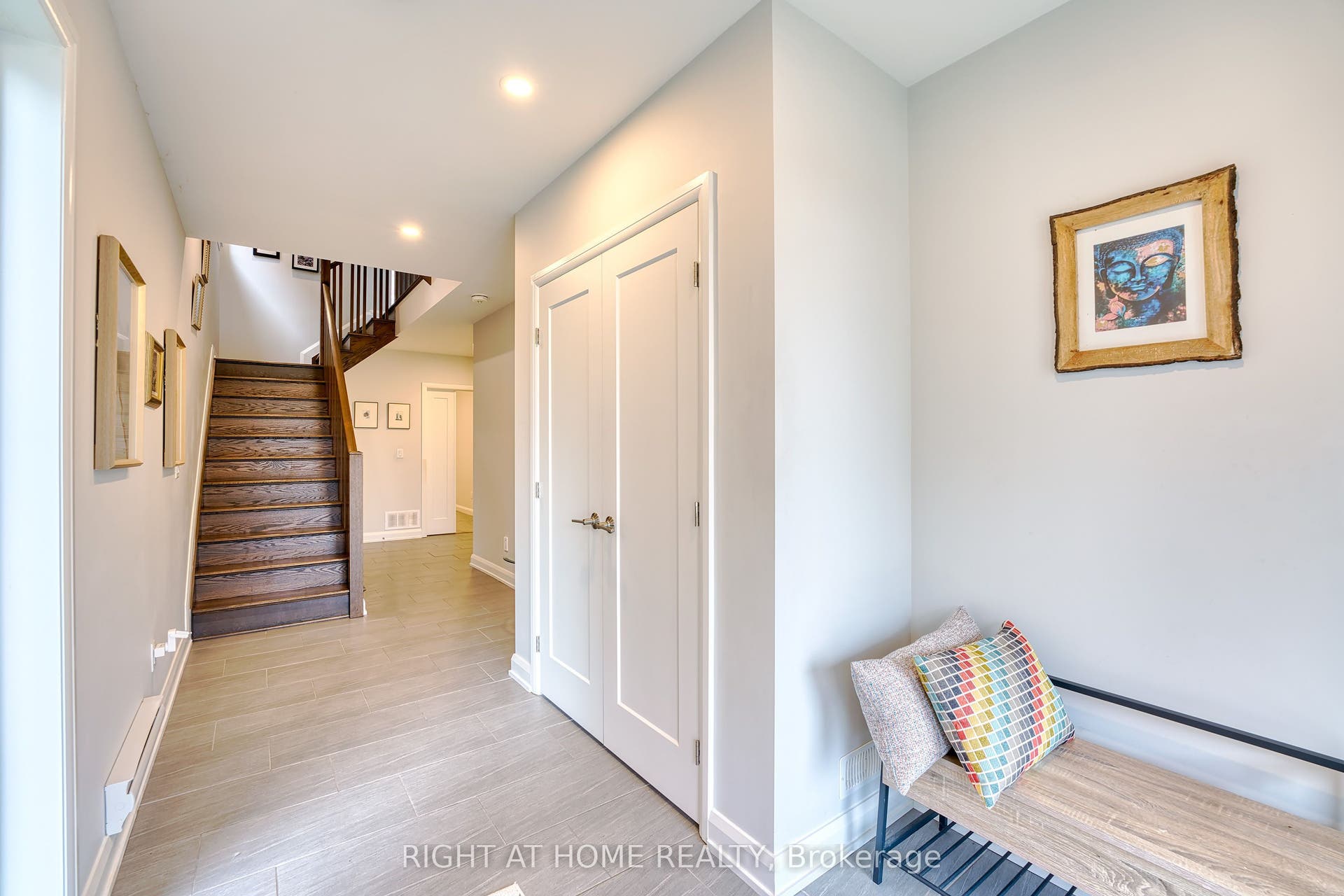 153 BOUNDSTONE Way, Kanata, Ottawa ON K2T 0M5 153 BOUNDSTONE Way, Kanata, Ottawa ON K2T 0M5