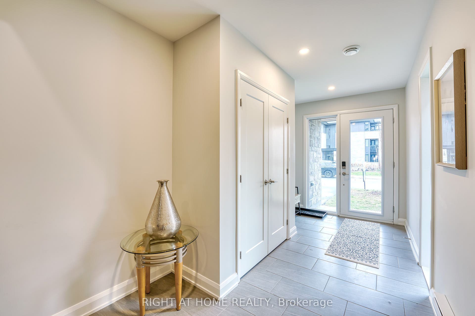 153 BOUNDSTONE Way, Kanata, Ottawa ON K2T 0M5 153 BOUNDSTONE Way, Kanata, Ottawa ON K2T 0M5