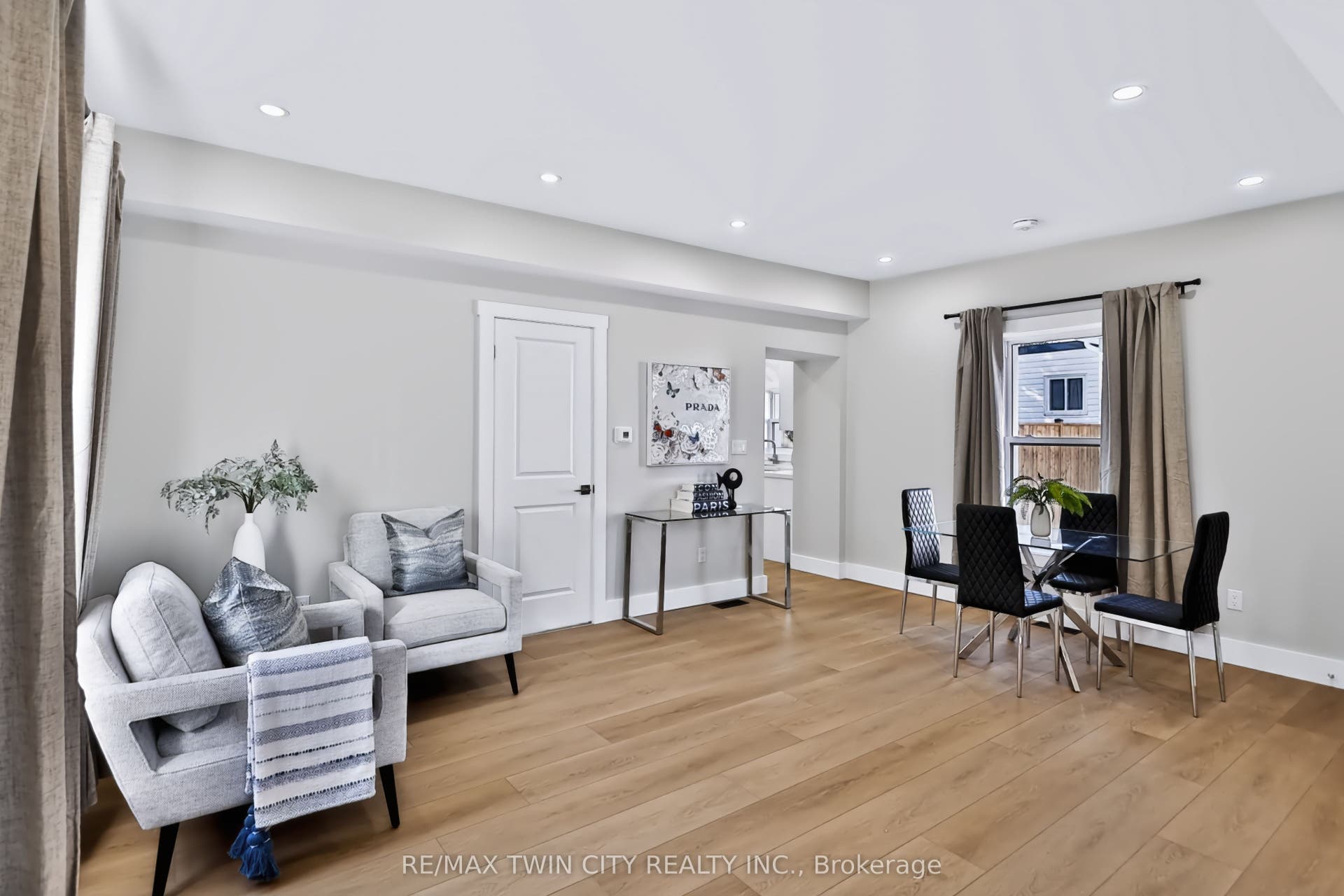 9 Walter Street, Brantford, Brantford ON N3S 1N4