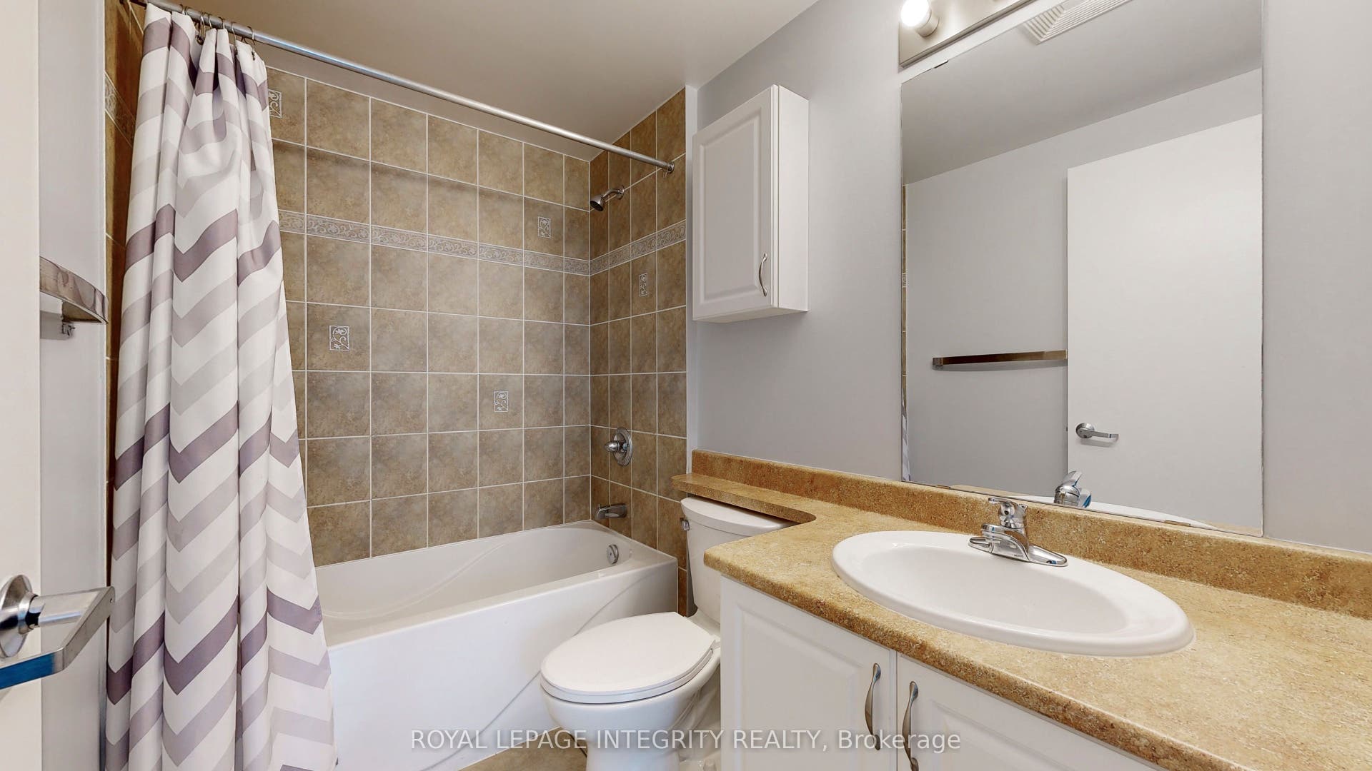 234 Rideau Street, #903, Lower Town - Sandy Hill, Ottawa ON K1N 0A9 234 Rideau Street, #903, Lower Town - Sandy Hill, Ottawa ON K1N 0A9