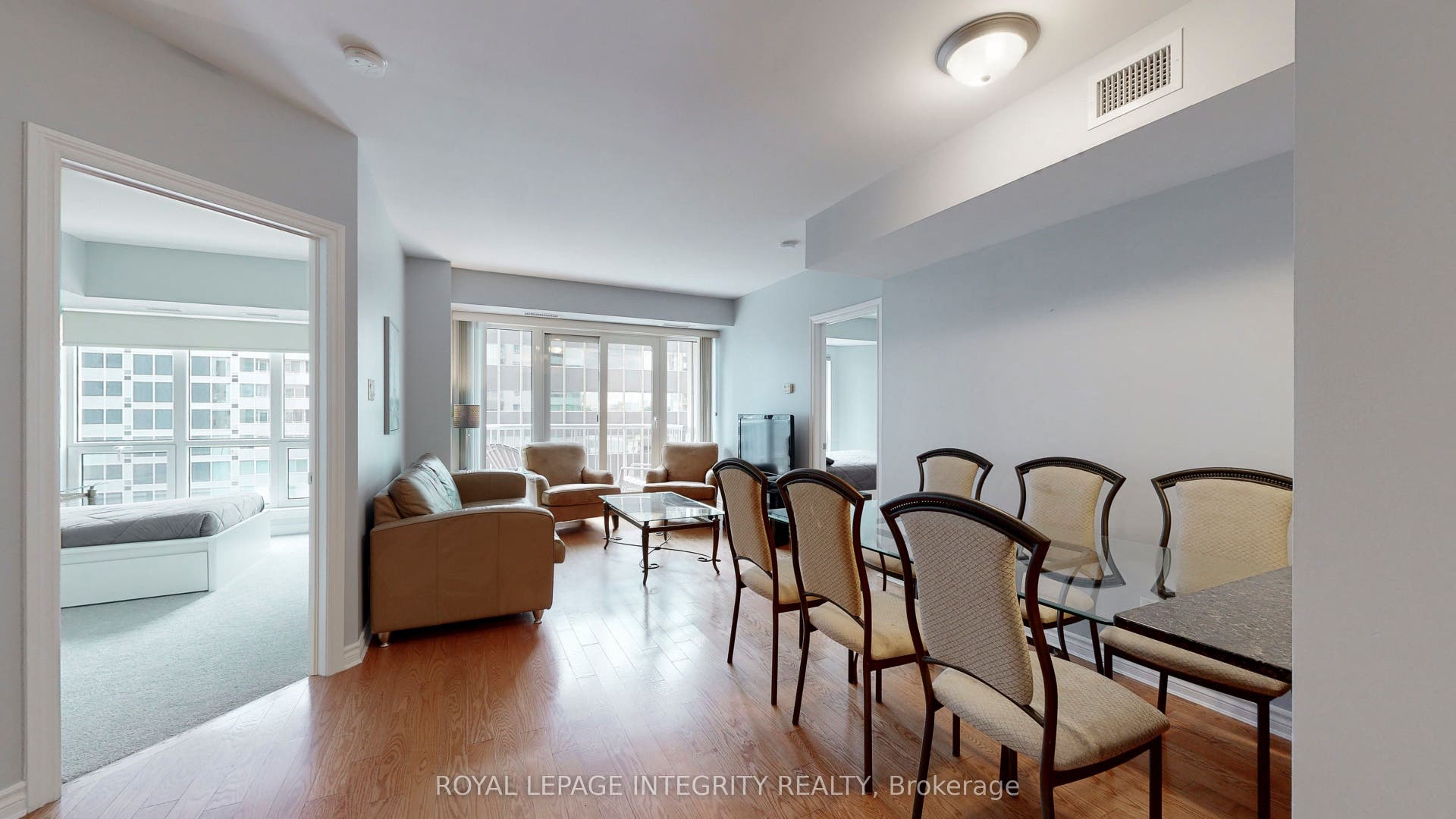234 Rideau Street, #903, Lower Town - Sandy Hill, Ottawa ON K1N 0A9 234 Rideau Street, #903, Lower Town - Sandy Hill, Ottawa ON K1N 0A9