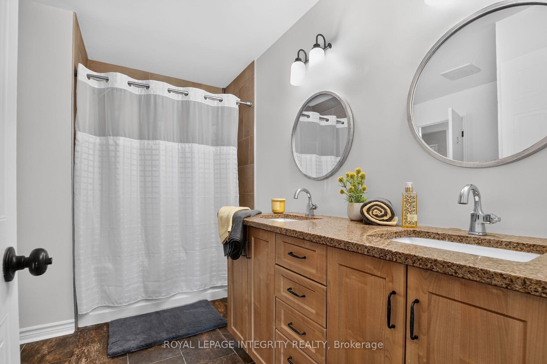 1 Chantilly Gate, Stittsville - Munster - Richmond, Ottawa ON K2S 2B2