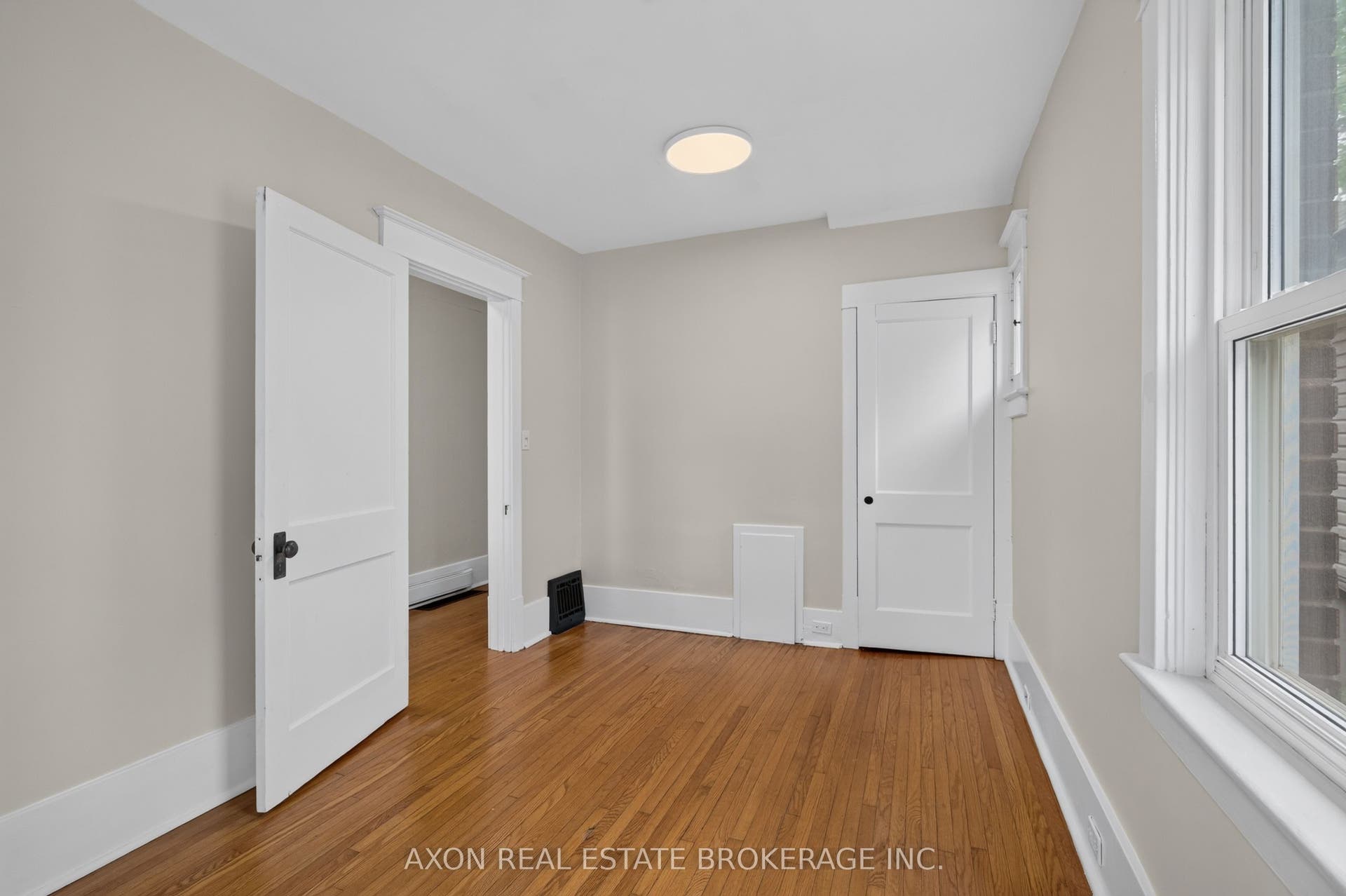 497 Alfred Street, Kingston, Frontenac ON K7K 4J4