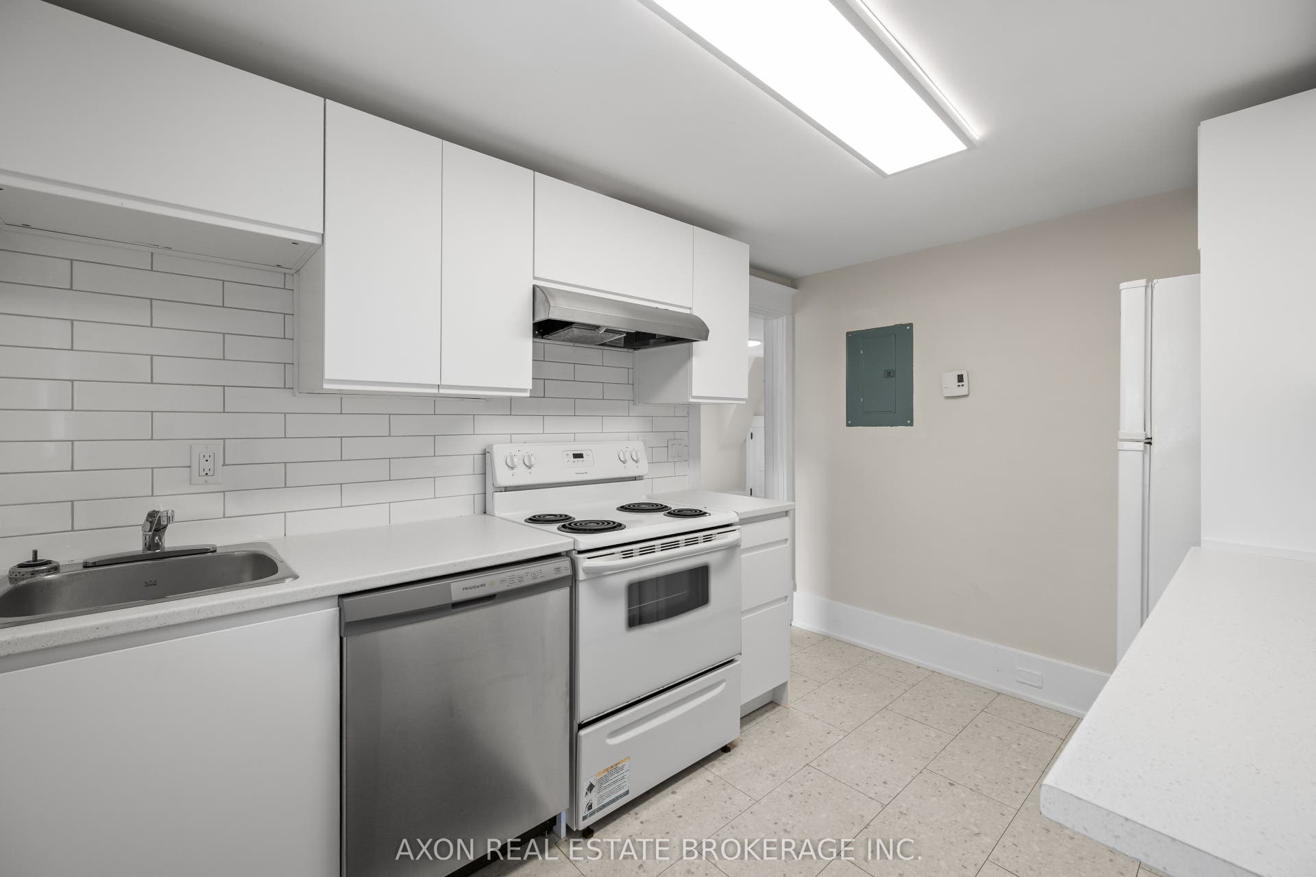 497 Alfred Street, Kingston, Frontenac ON K7K 4J4
