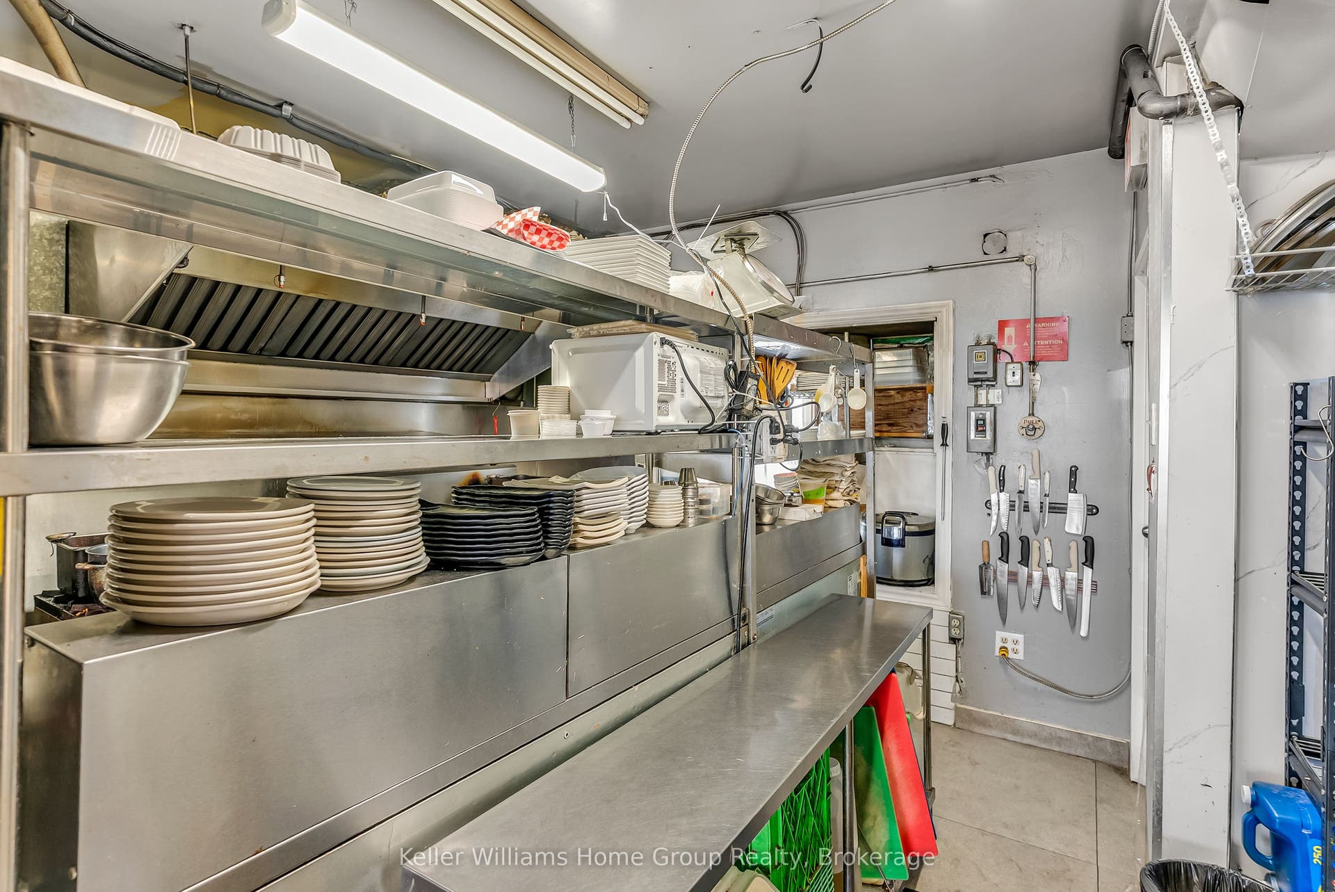 45 Cork Street E, #1B, Guelph, Wellington ON N1H 2Z3 45 Cork Street E, #1B, Guelph, Wellington ON N1H 2Z3