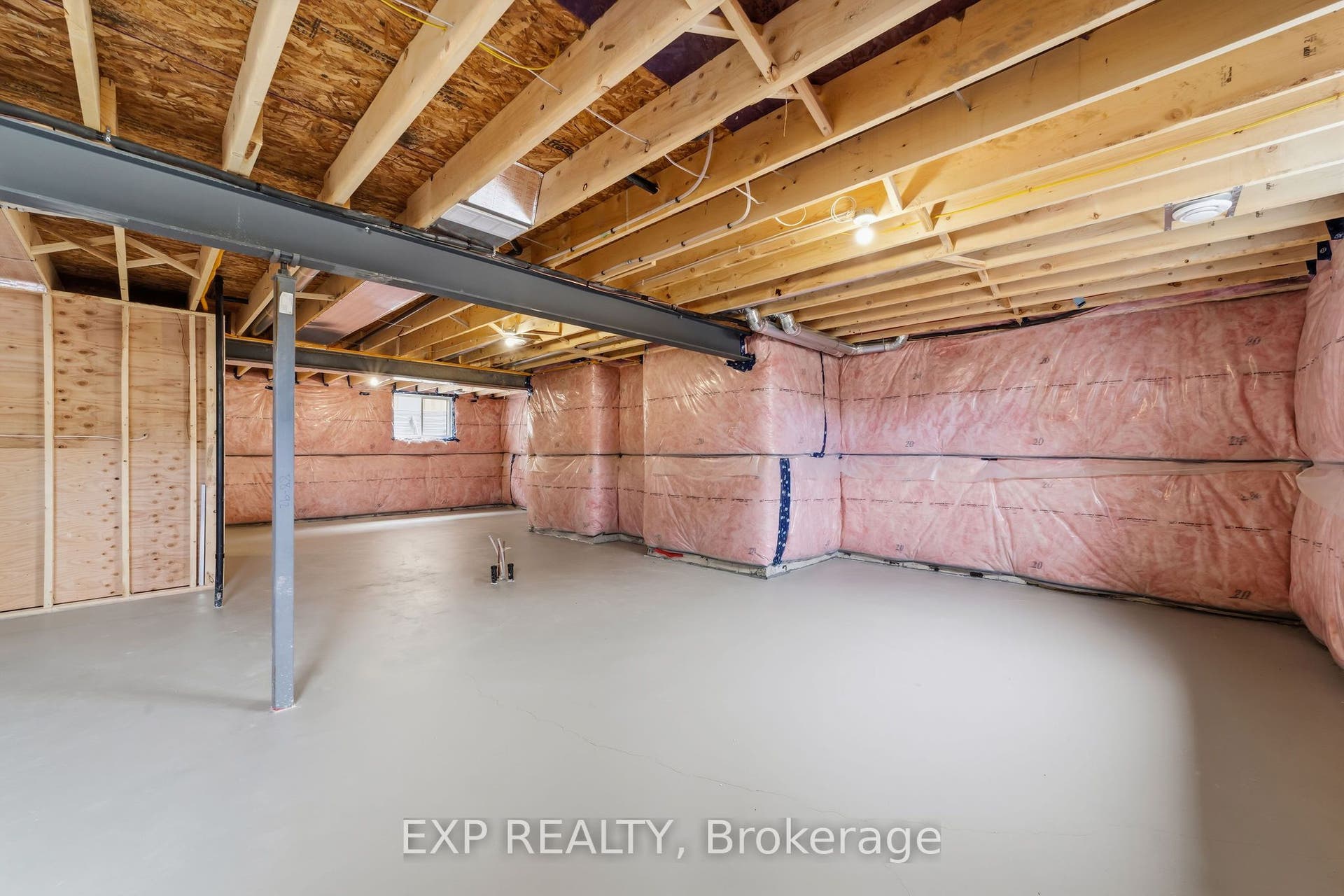 404 Erie Street, Warwick, Lambton ON N0M 2S0